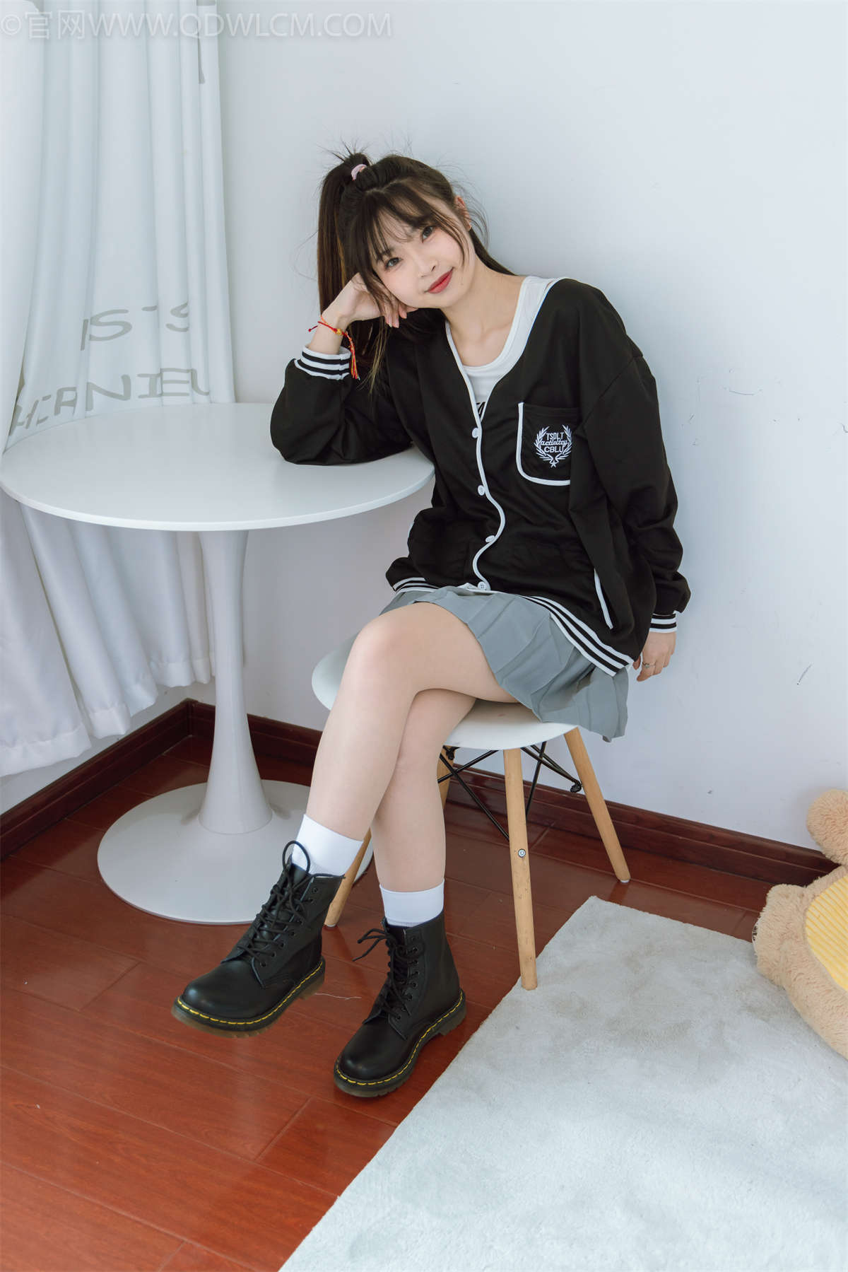 物恋传媒 NO.1196 挽挽-夜的期待-日更街拍