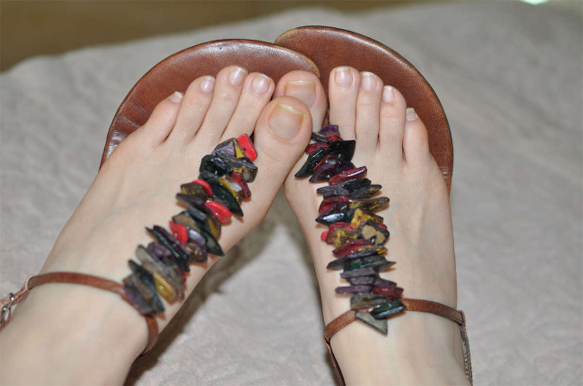 图片[2]-Fannie芬妮美足园NO.852 随拍凉鞋裸足-日更街拍