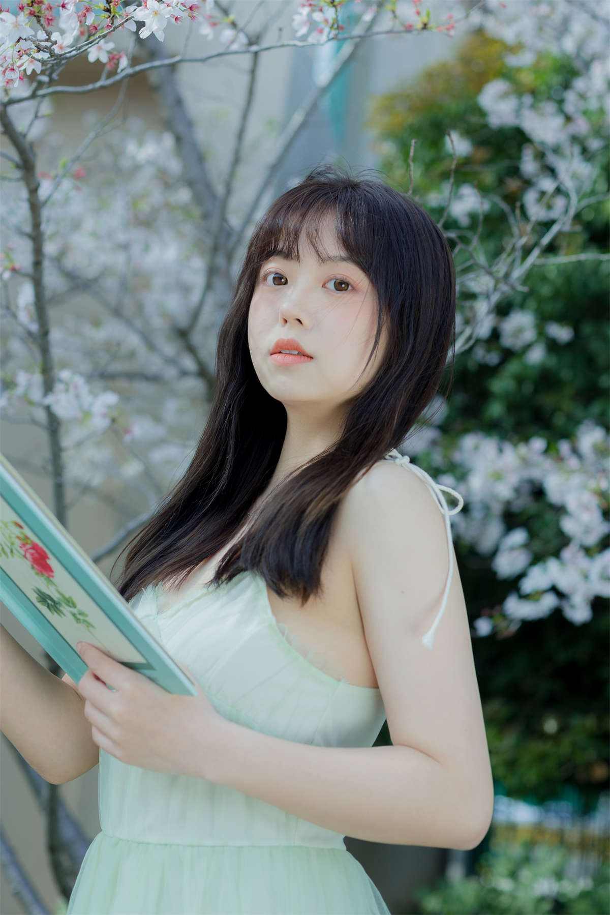 YITUYU艺图语 2023.04.20 秒速五厘米 哈吉麻花-日更街拍