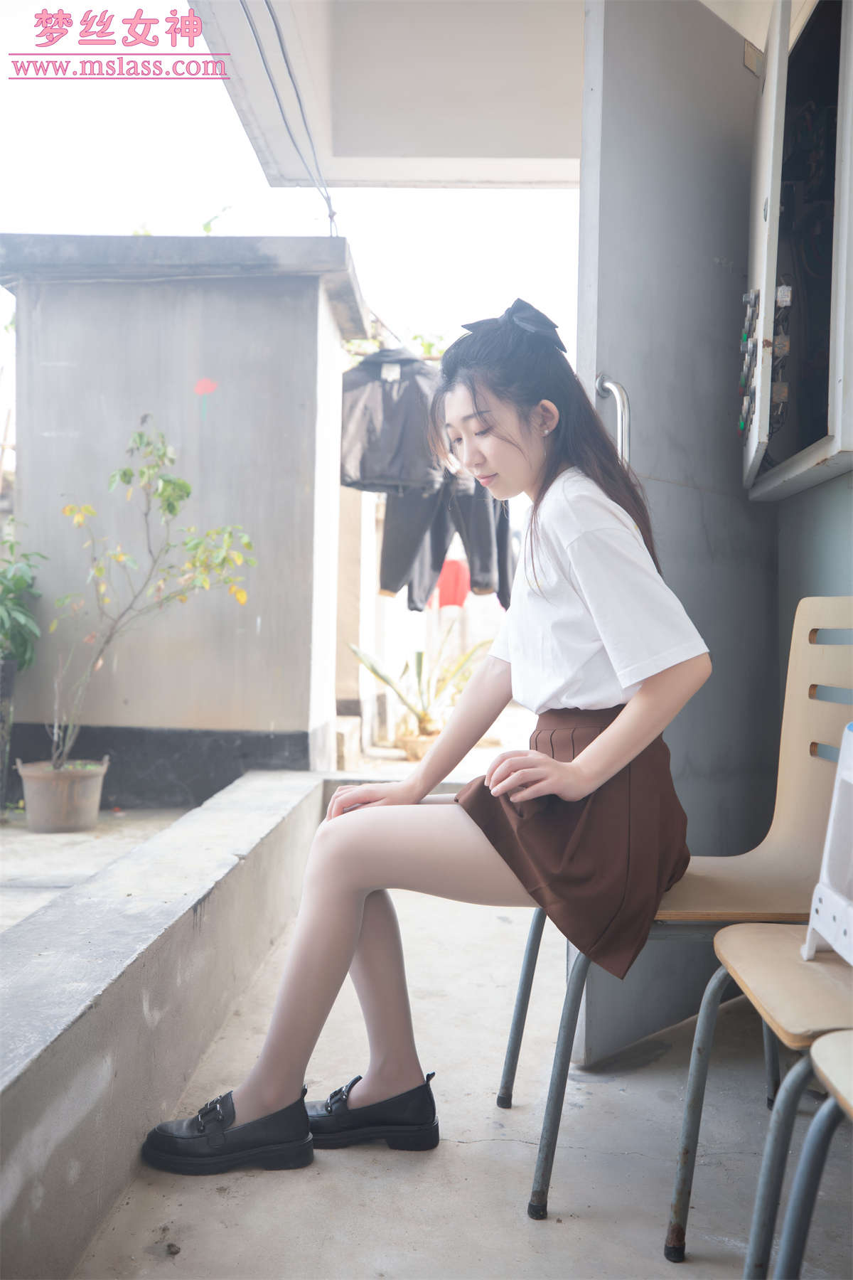 图片[2]-MSLASS梦丝女神 2022.04.11 丝袜JK小格调 张小雪-日更街拍