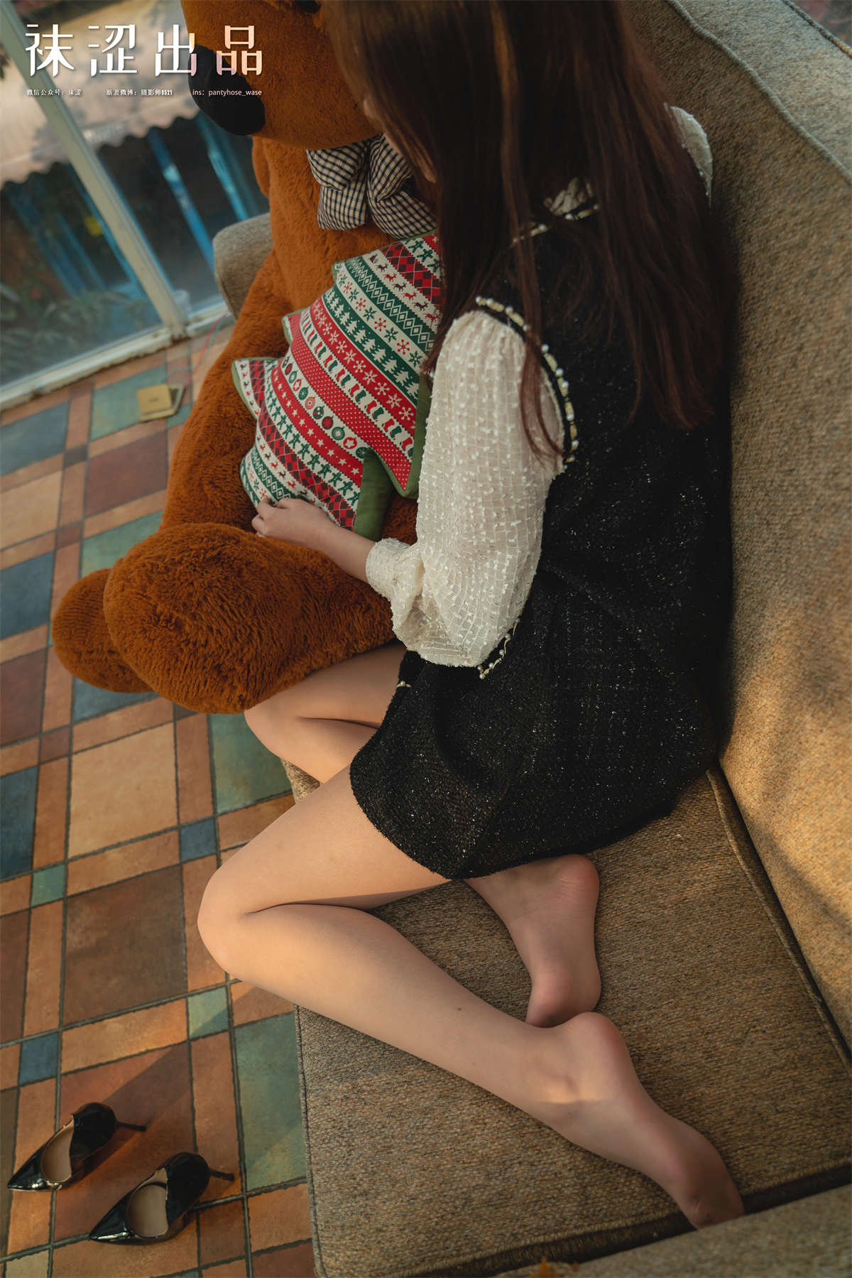 图片[2]-袜涩写真 VOL.075 思甜-小院2-日更街拍