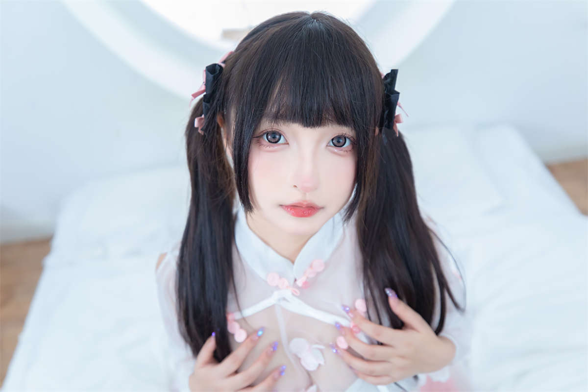 神楽坂真冬 – 蜜桃雪糕-日更街拍