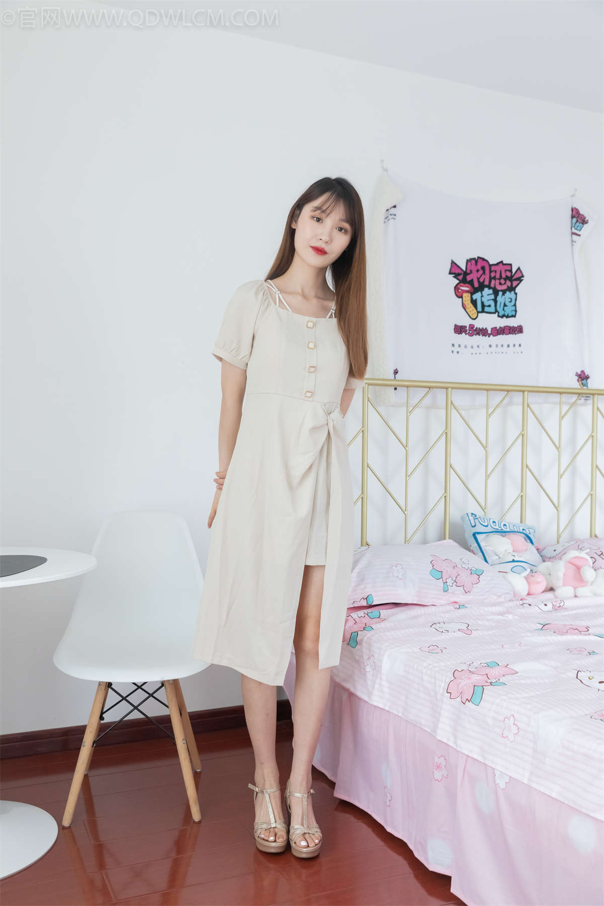 图片[2]-物恋传媒 NO.1047 琪琪-岁月如歌-日更街拍