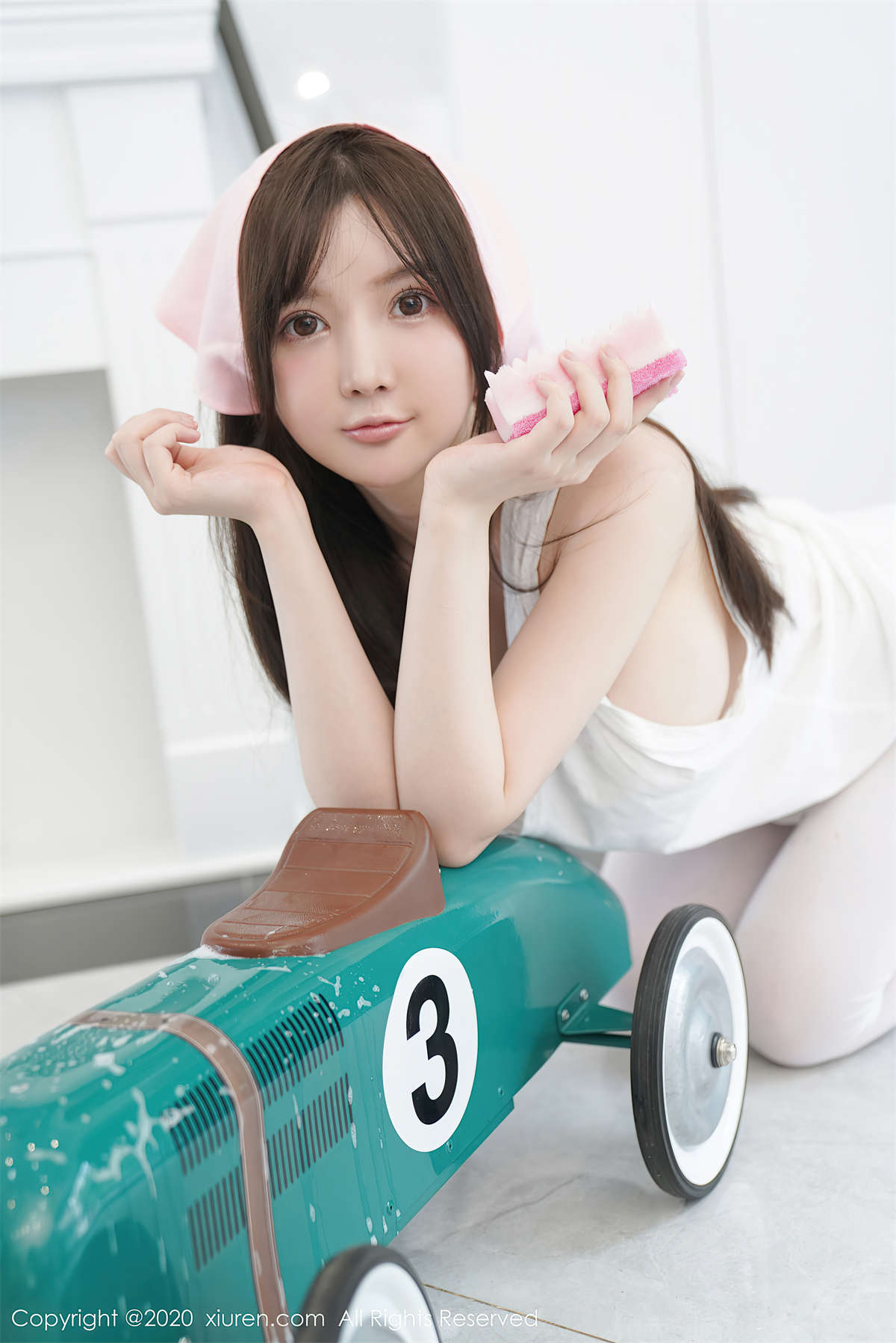 Xiuren秀人网 2020.09.14 NO.2557 糯美子Mini-日更街拍