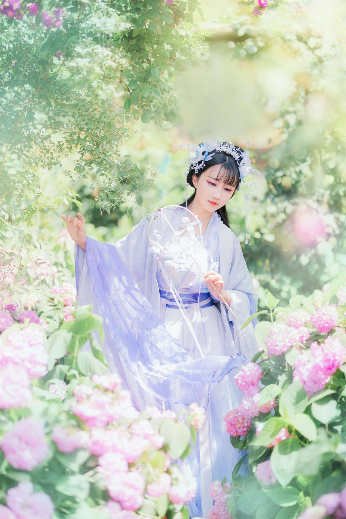 YITUYU艺图语 2023.04.21 蝶恋花 绮罗生的小苏苏插图1