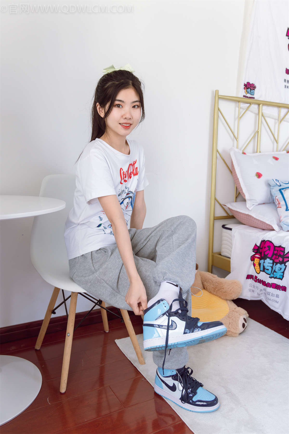 图片[2]-物恋传媒 NO.1198 米米-蓝色精灵-日更街拍