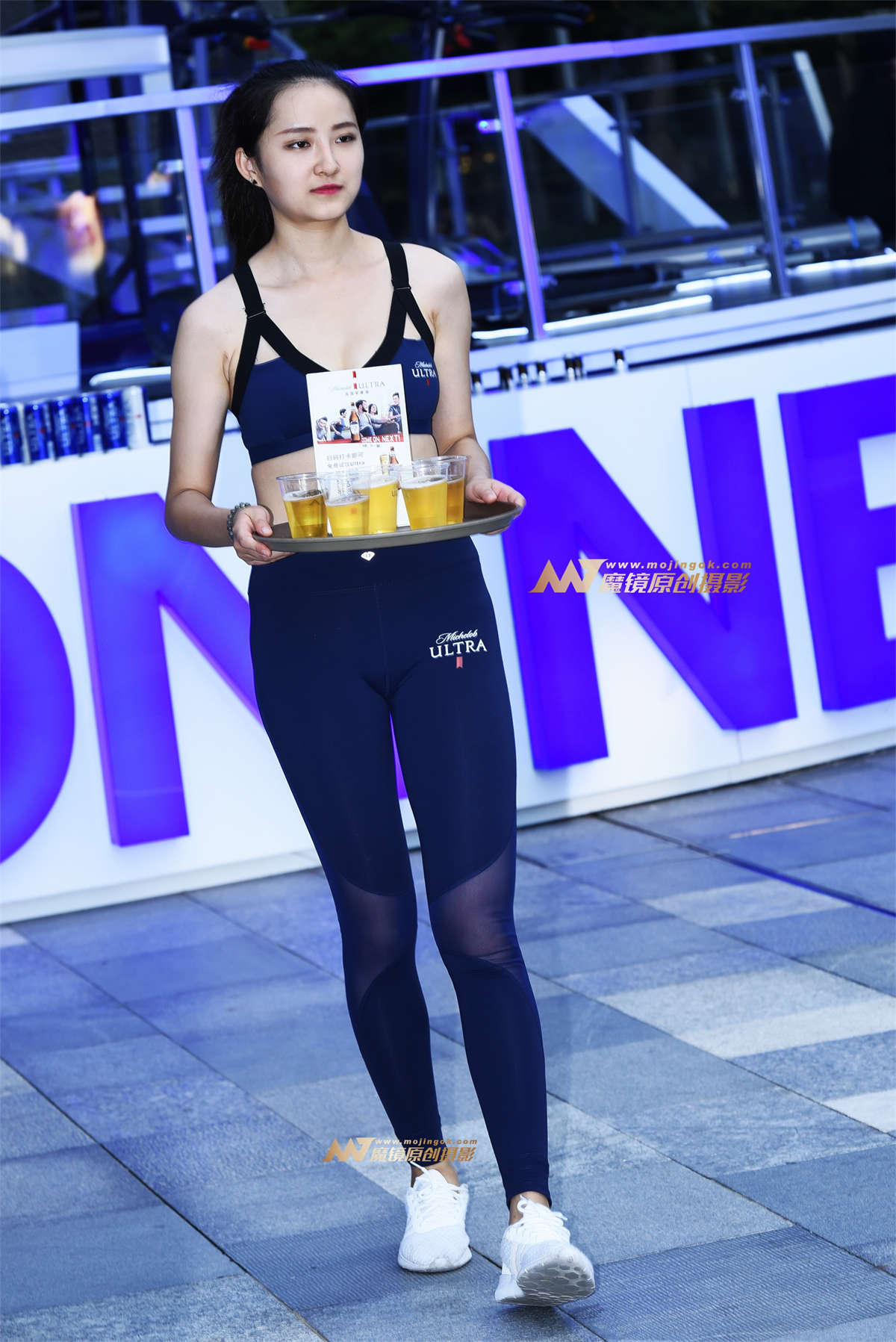 【咔喳赛贴】清爽啤酒-日更街拍