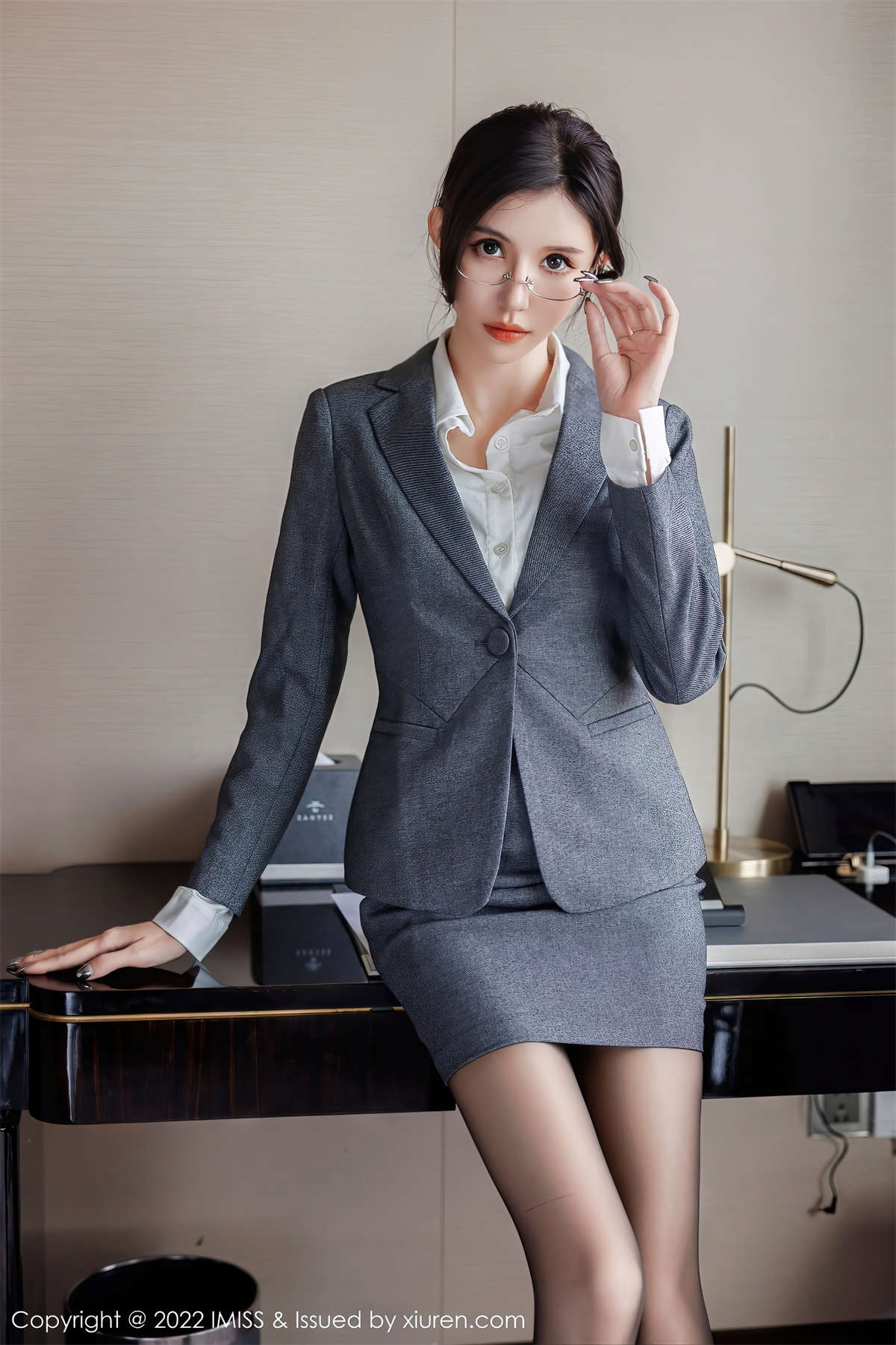 图片[2]-IMiss爱蜜社 2022.12.06 Vol.708 泥鳅鳅-日更街拍