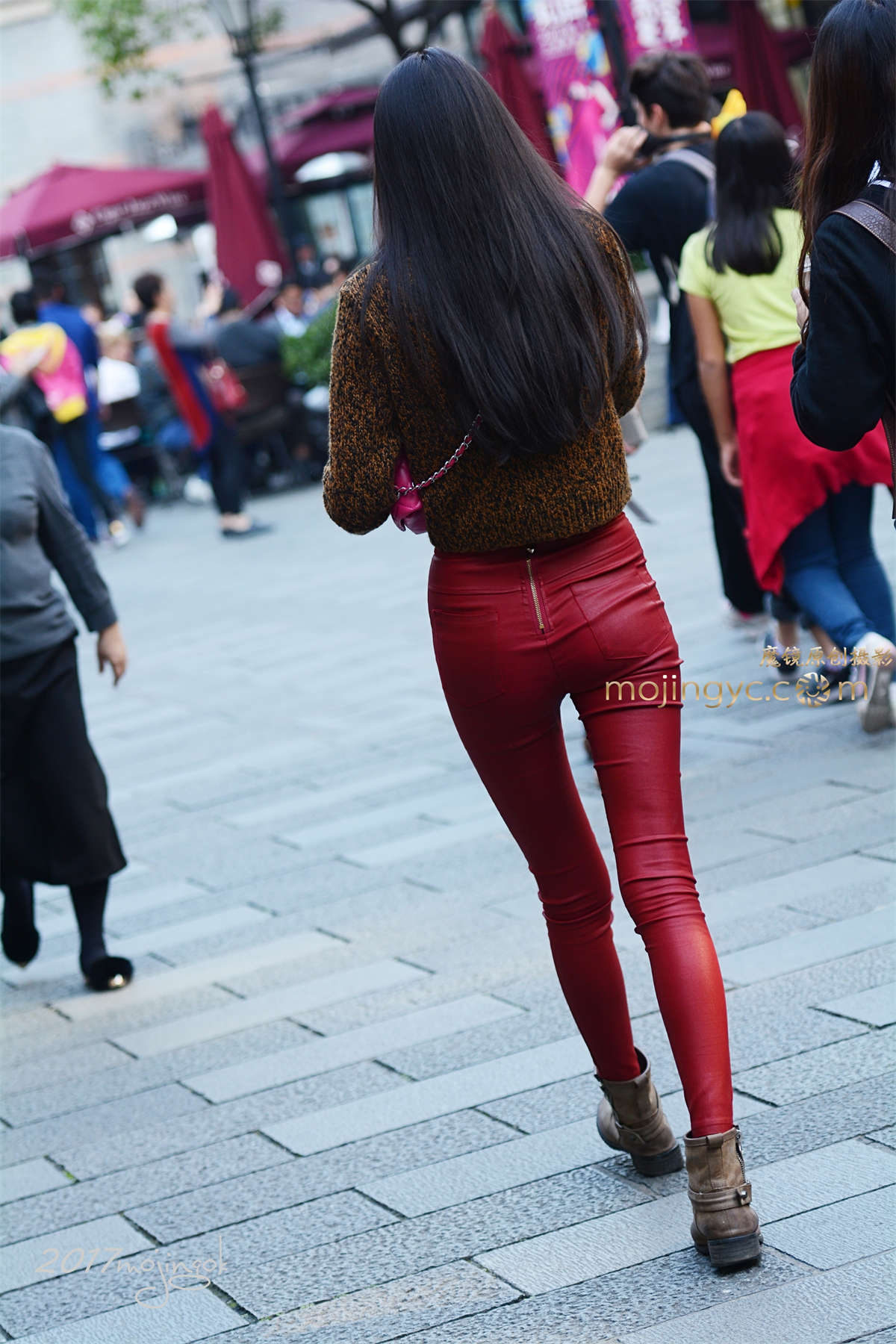 咔喳2017.03.20街拍304（12p)-日更街拍