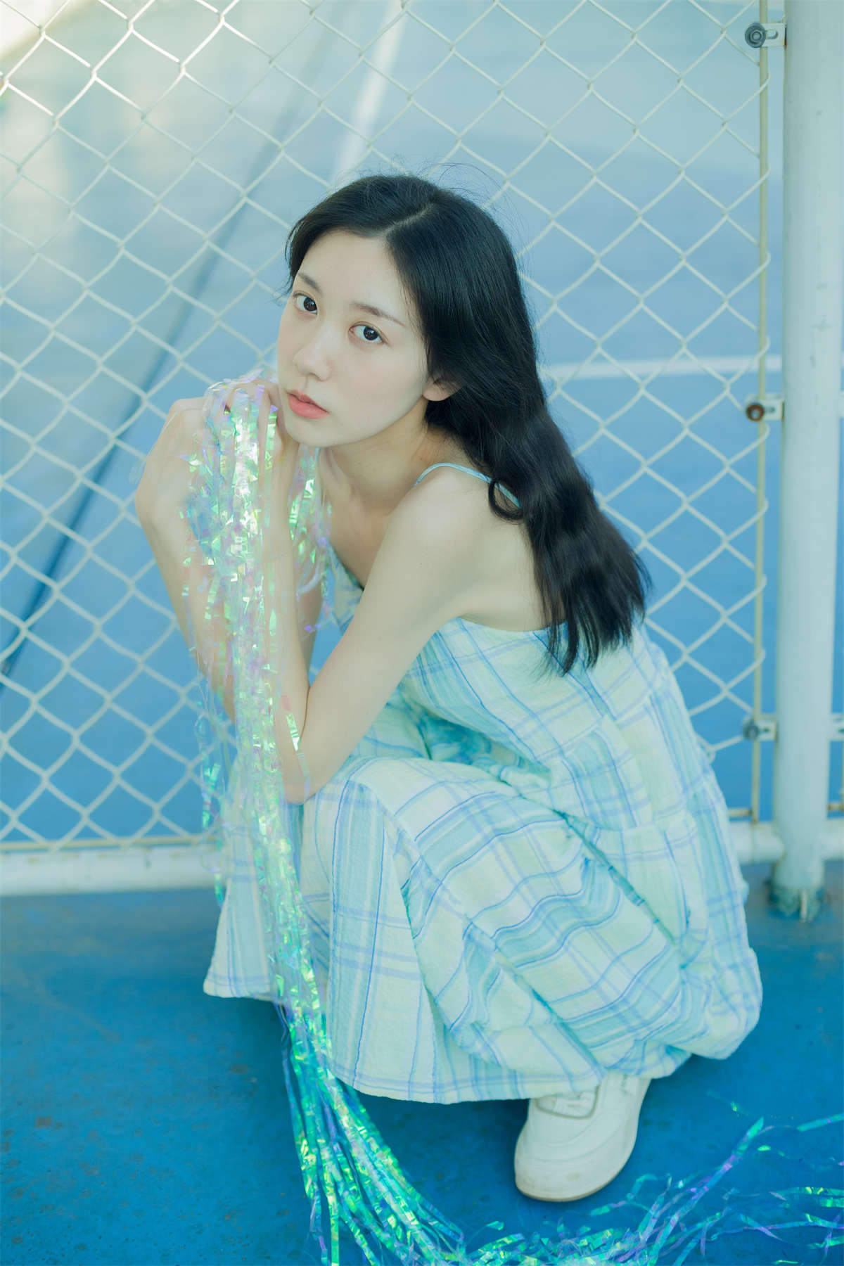 YITUYU艺图语 2022.08.17 透明 饲猫少女--日更街拍