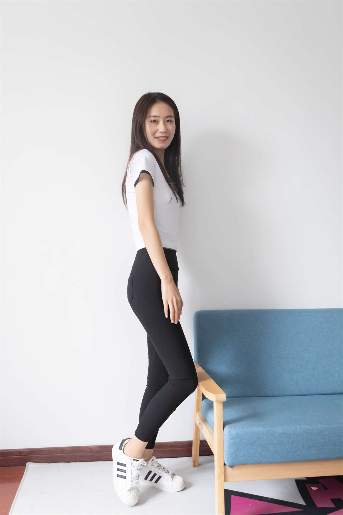 物恋传媒 NO.941期 菜菜-梦中遐想-日更街拍