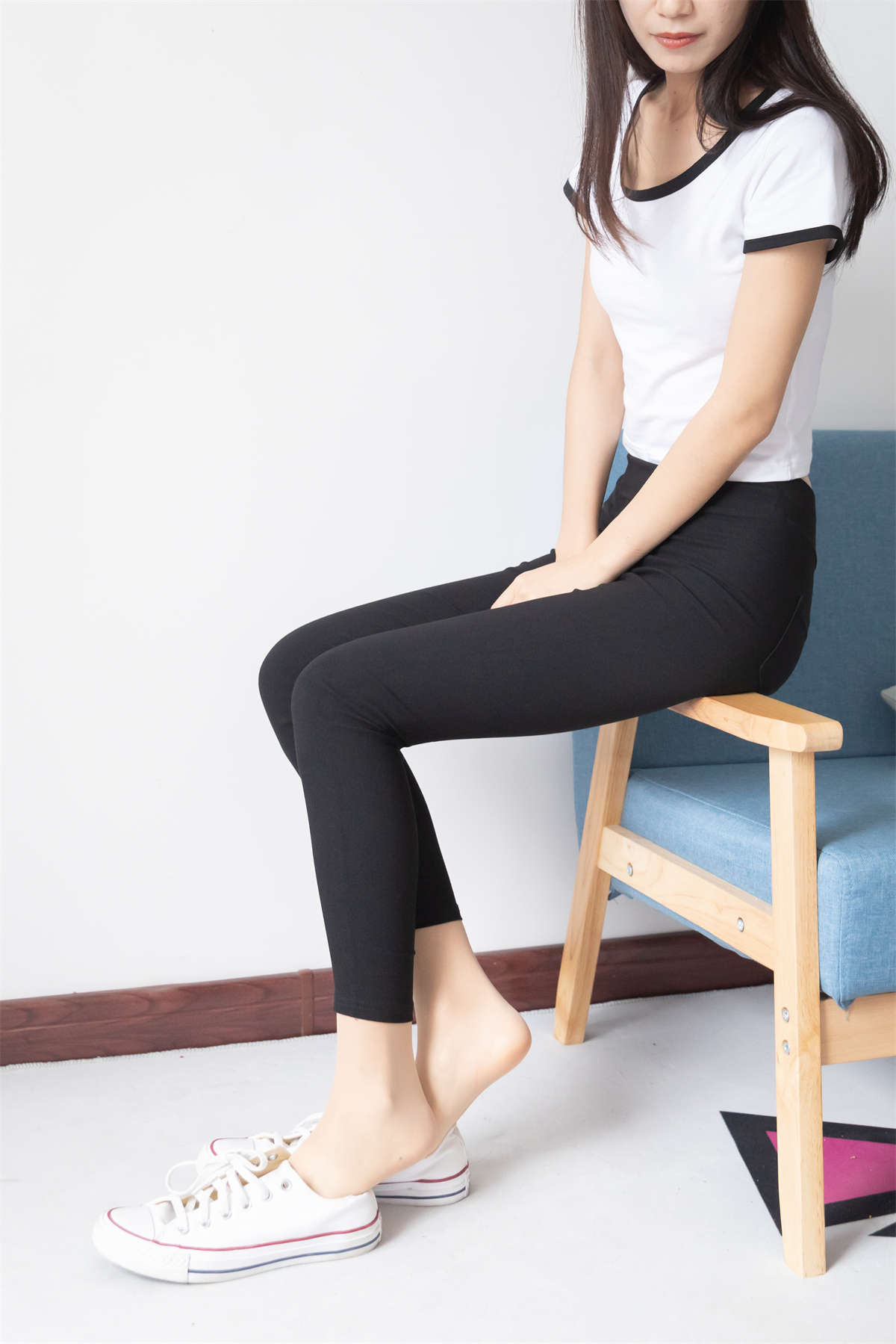 图片[2]-物恋传媒 NO.941期 菜菜-梦中遐想-日更街拍