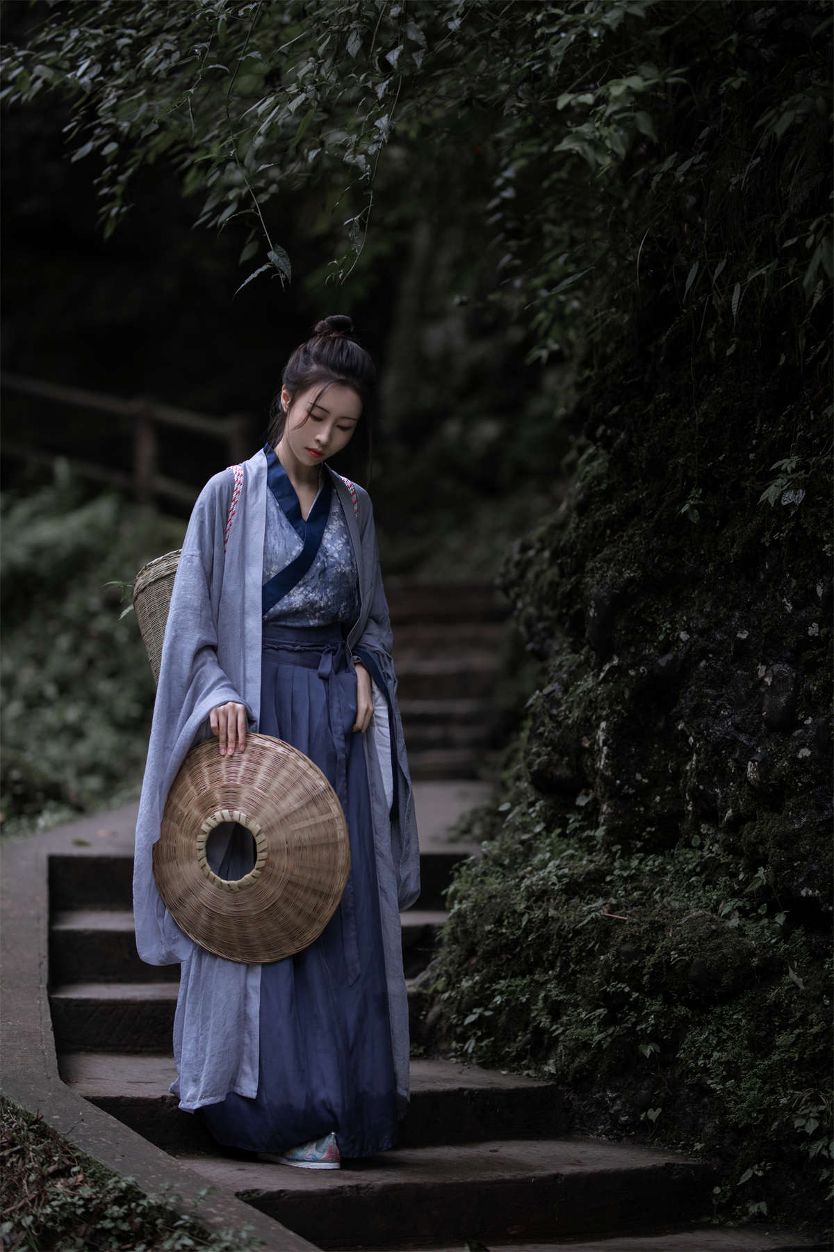 YITUYU艺图语 2023.04.21 寻静 姌Rr插图1