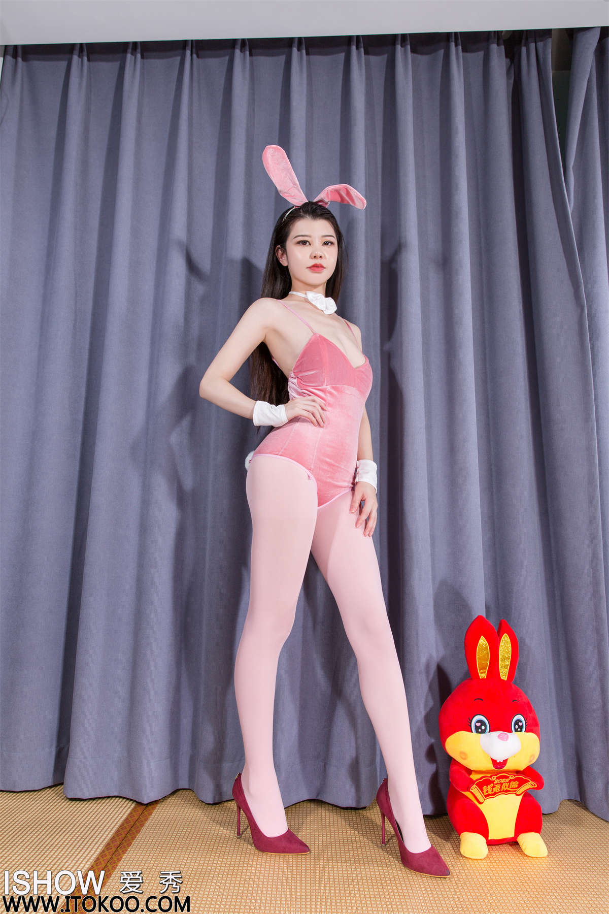 ISHOW爱秀 2023.02.05 NO.350 林沐沐Liny-日更街拍