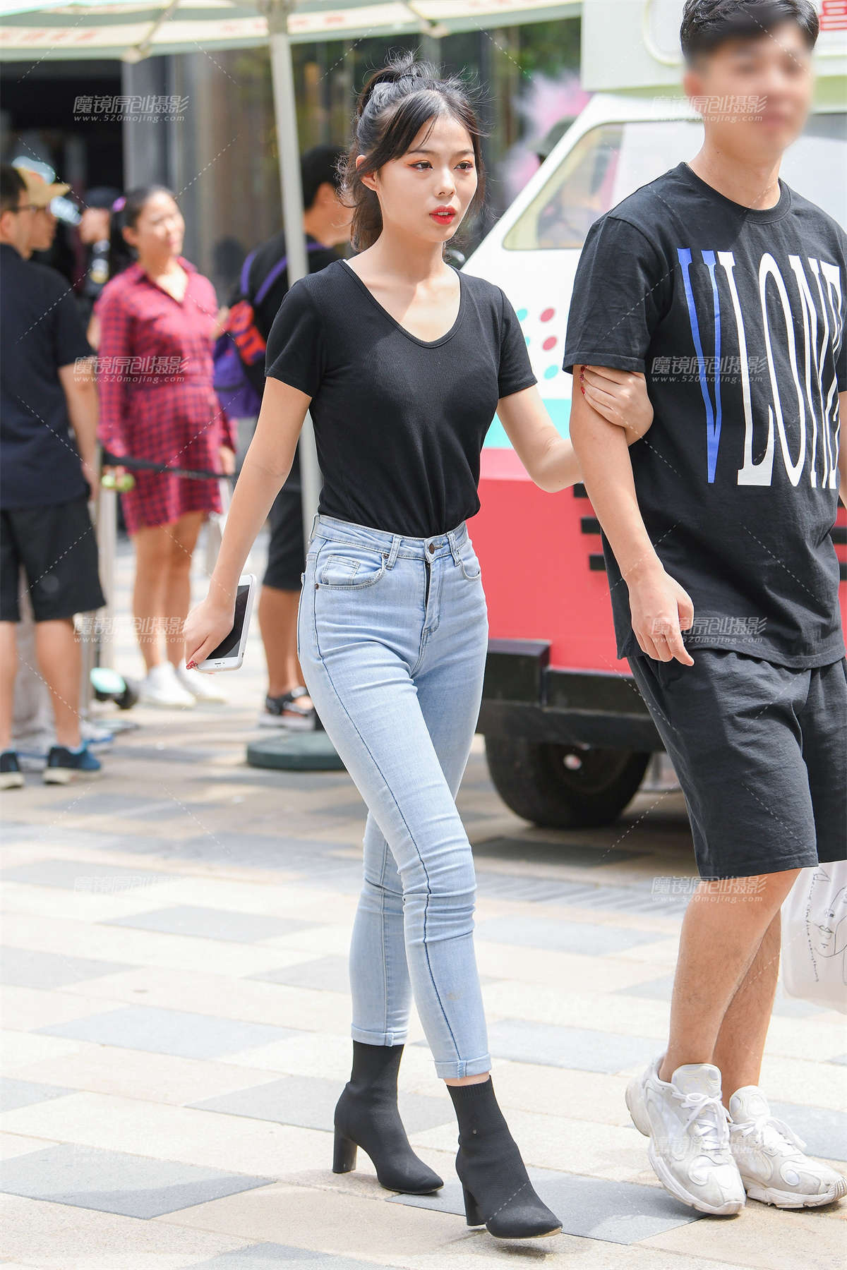 马尾仔裤小姐姐-日更街拍