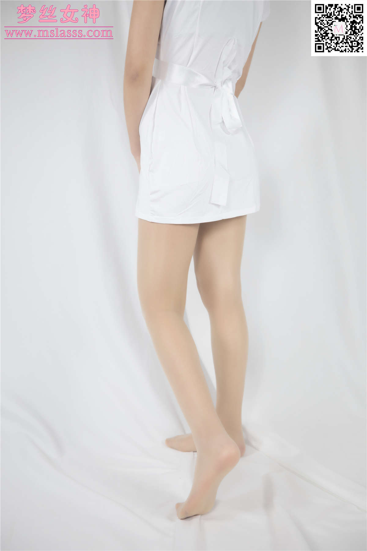 2020.01.21 米线 连裤袜的小私房-日更街拍