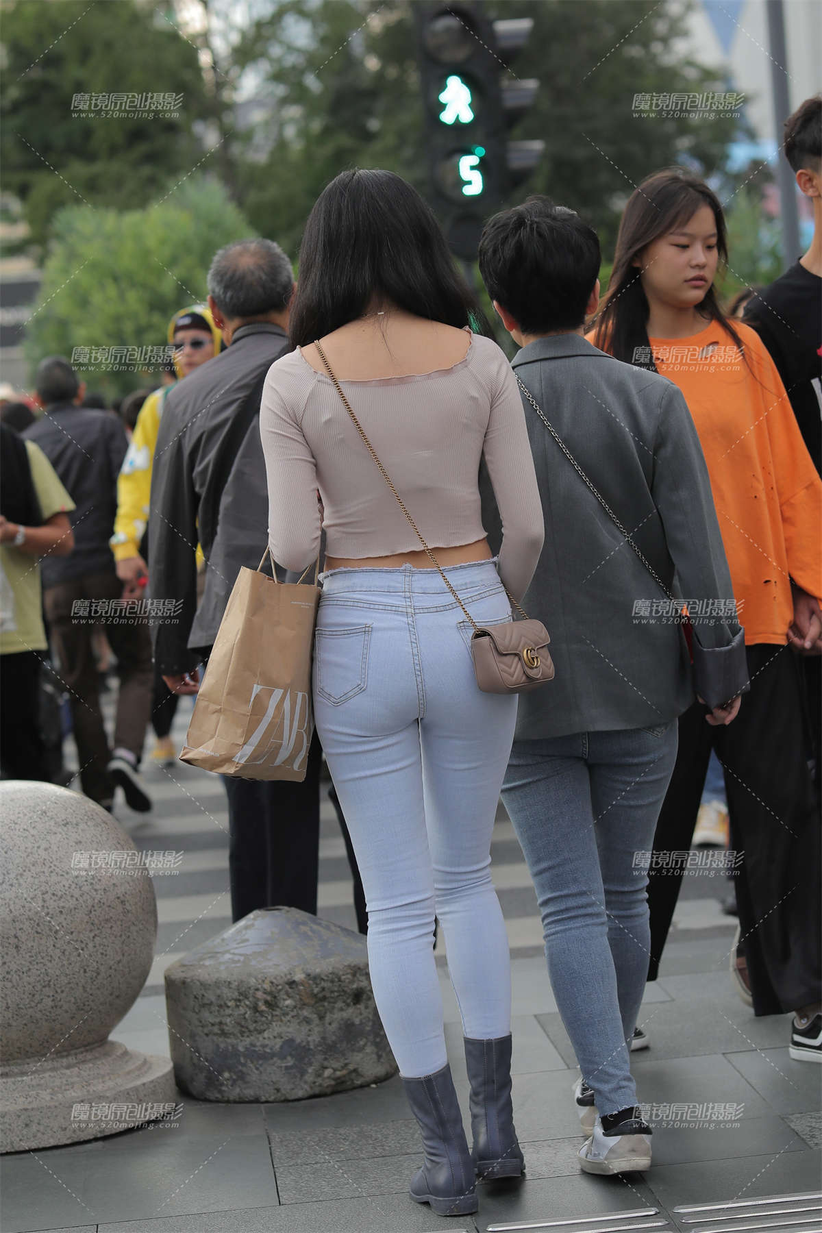 图片[2]-紧牛-日更街拍