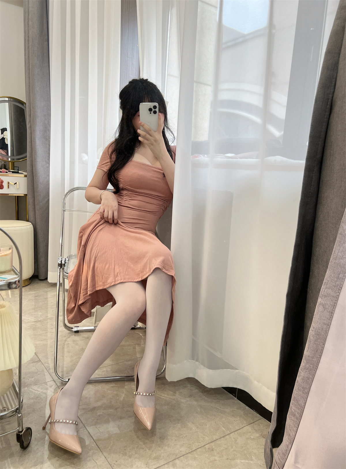 图片[2]-是依酱呀No.57 人妻-日更街拍