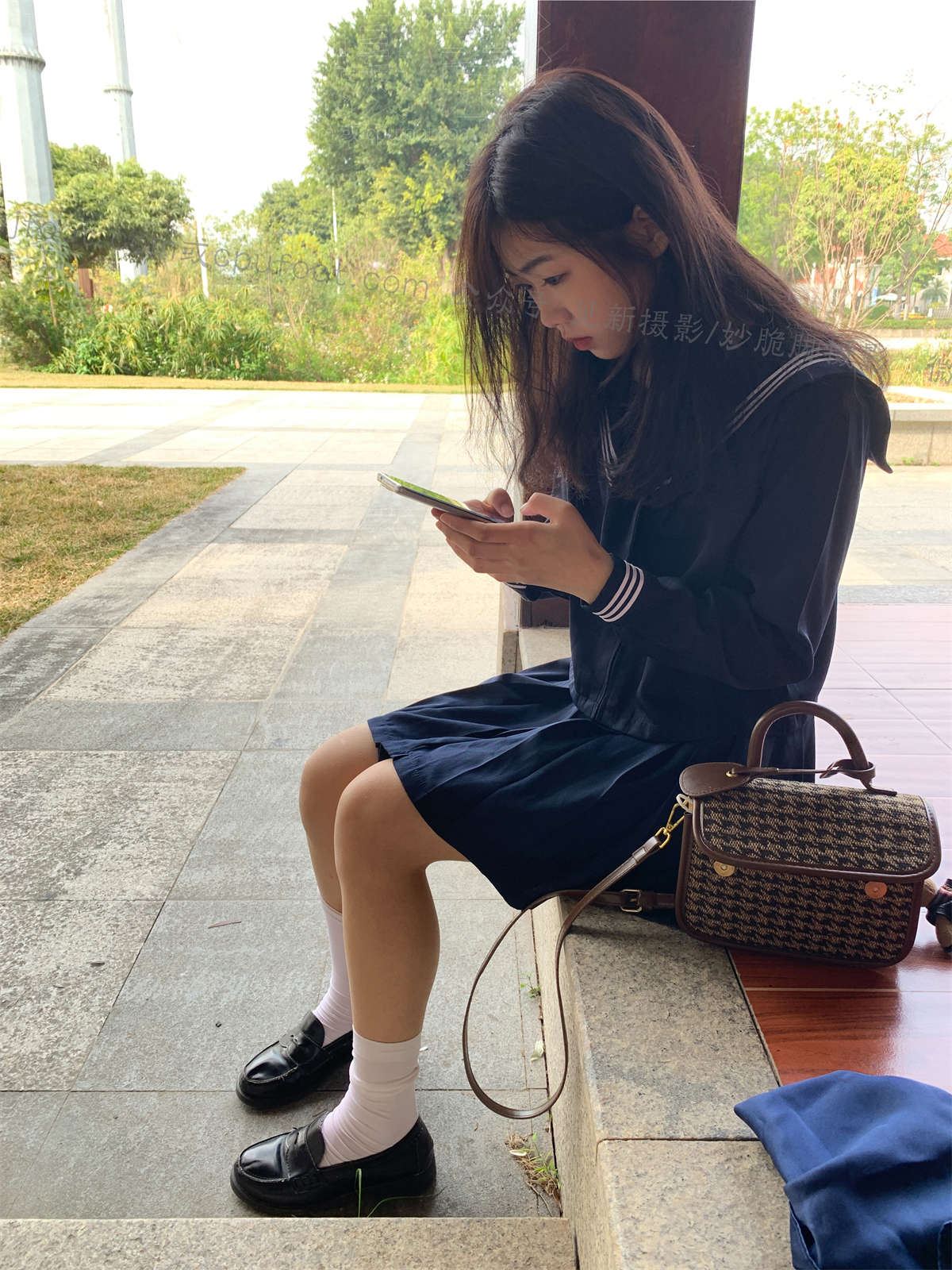 见新摄影 NO.031 巅峰 动漫里可爱的JK小姐姐又来了，你陶醉了吗-日更街拍