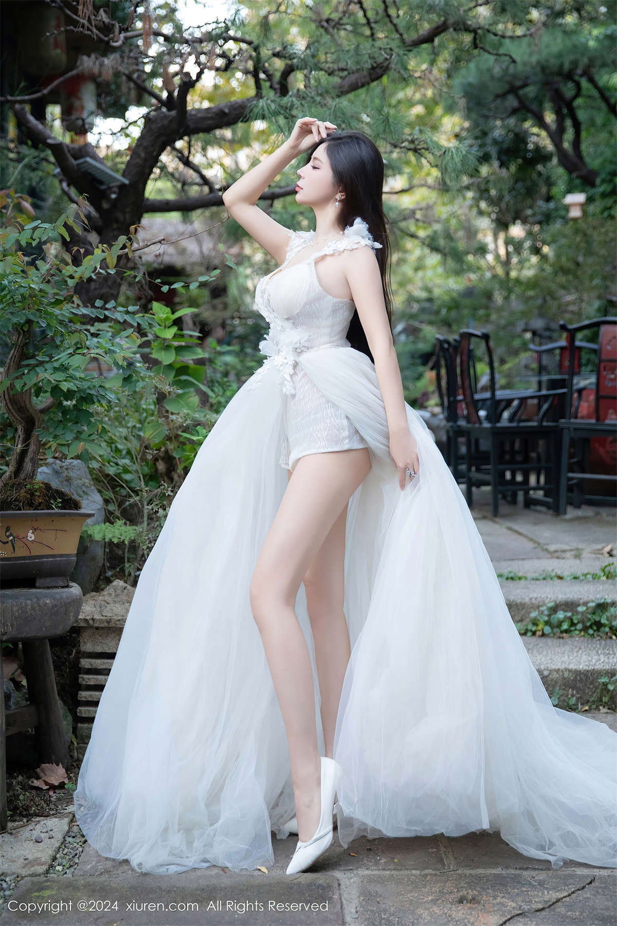 Xiuren秀人网 2024.12.05 NO.9552 小蛮妖Yummy-日更街拍