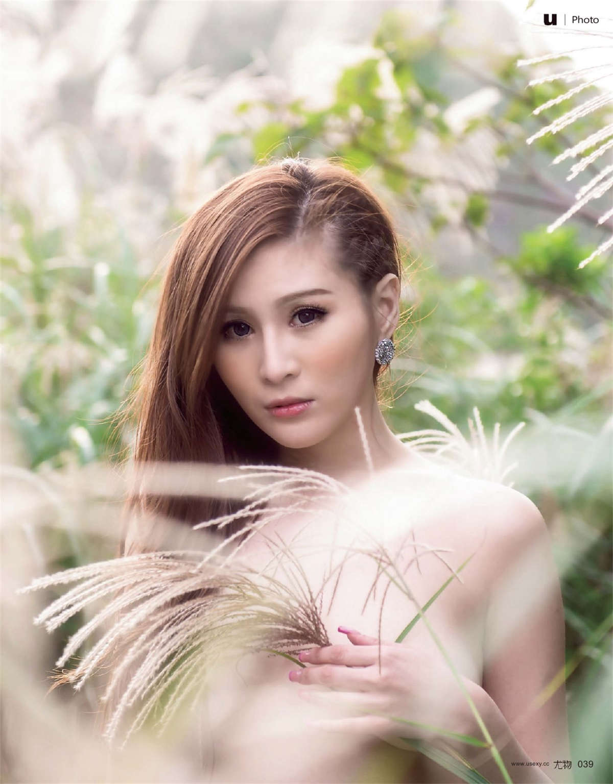 尤物USEXY 绝美胴画VOL.023 草花的魅力-妞妞-日更街拍