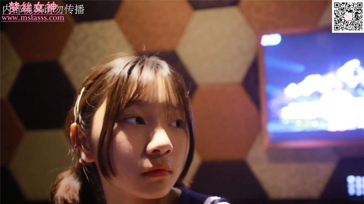 图片[2]-2020.01.26 洛洛 单独视频-日更街拍