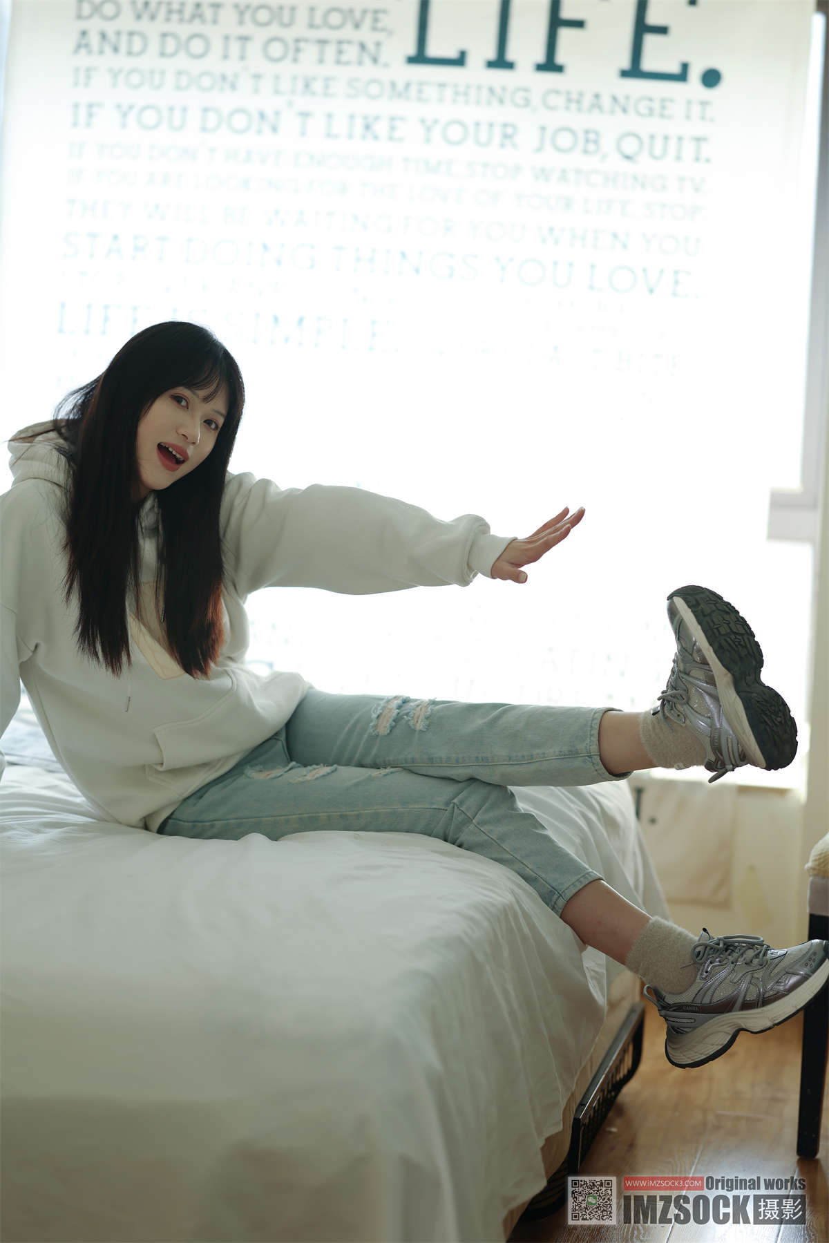 MZSOCK-2024 No.030 梦瑶-日更街拍