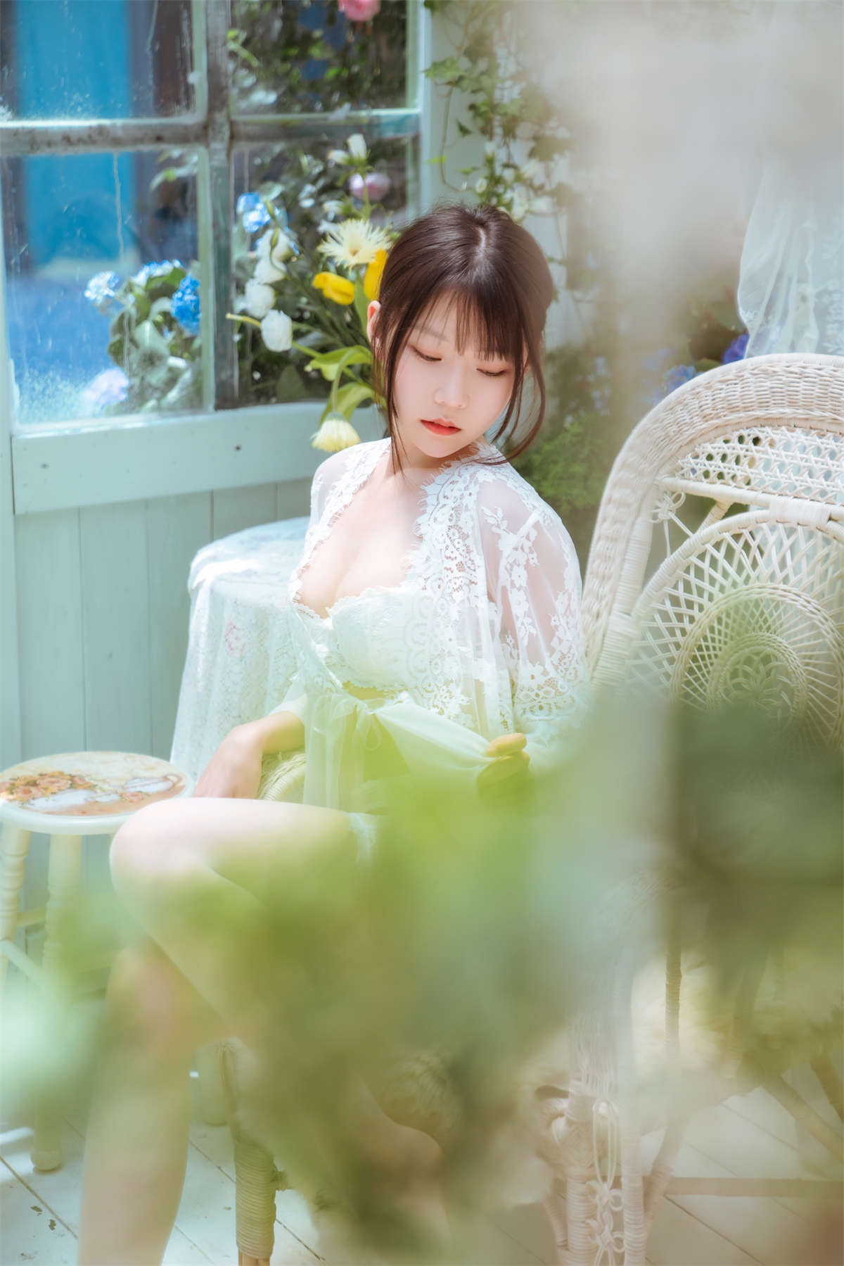 YITUYU艺图语 2022.05.16 花房阳光少女 香草喵露露-日更街拍