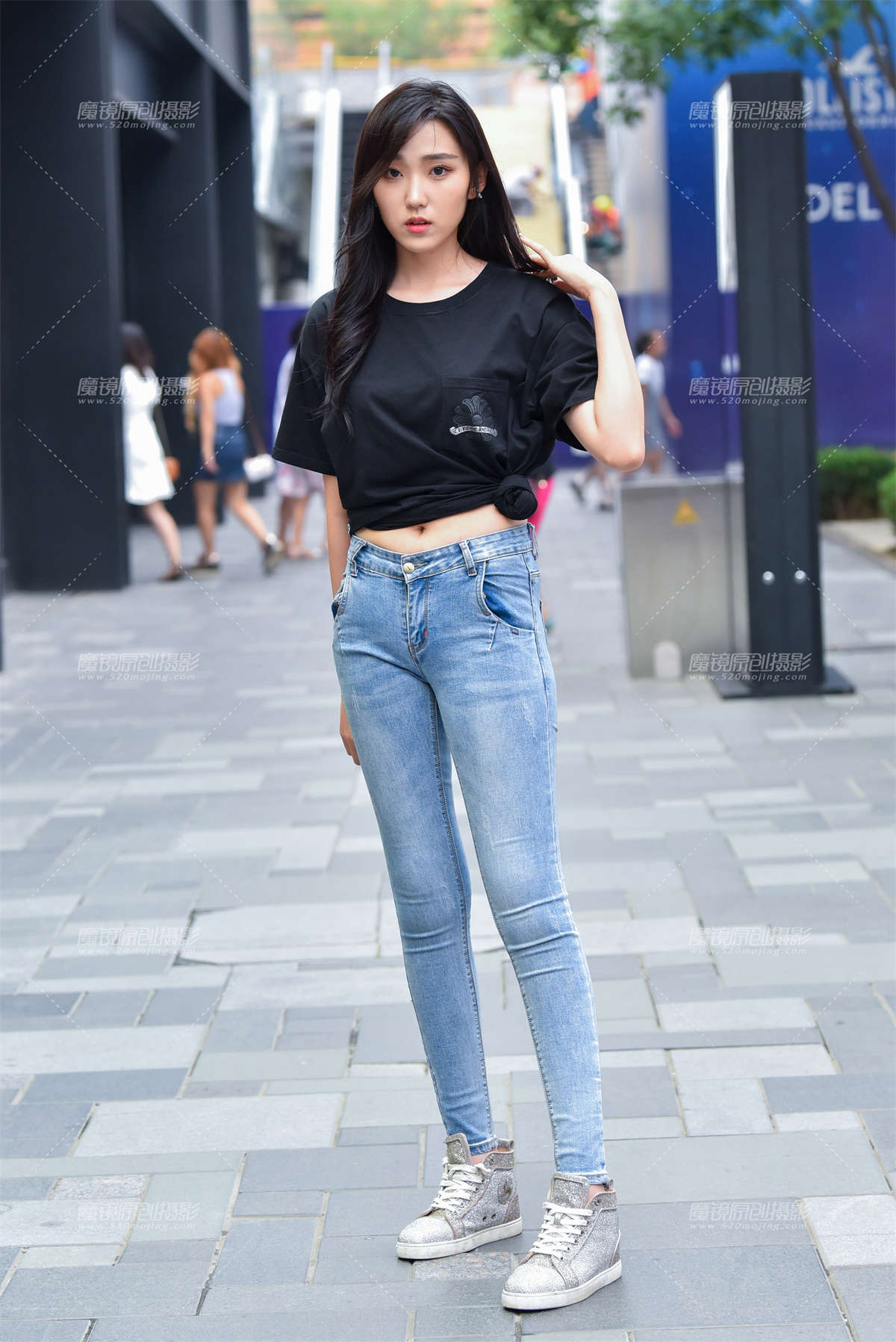 甜美仔裤小姐姐-日更街拍