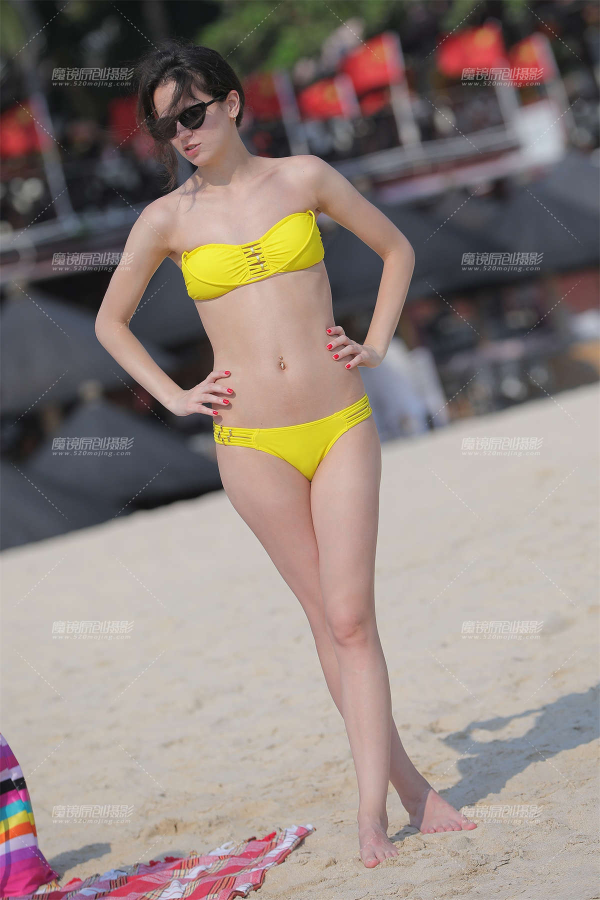 【视觉冲击赛贴】性感三点式泳装__-日更街拍