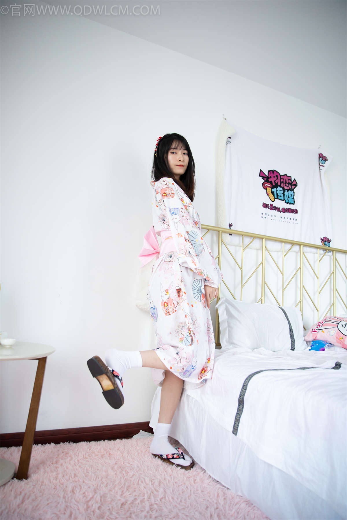 图片[2]-物恋传媒 NO.999 猫耳-恬静-日更街拍