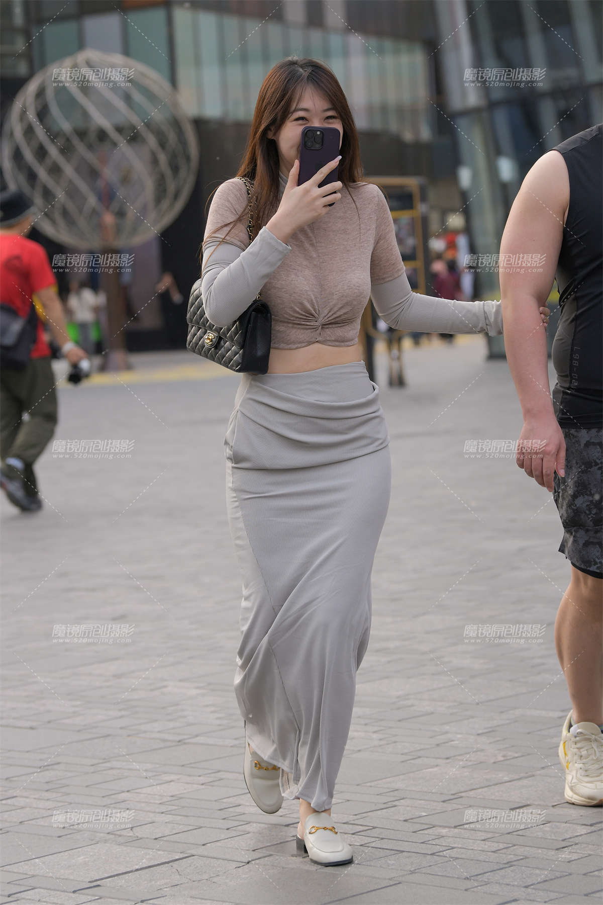 图片[2]-性感包臀裙女友-日更街拍