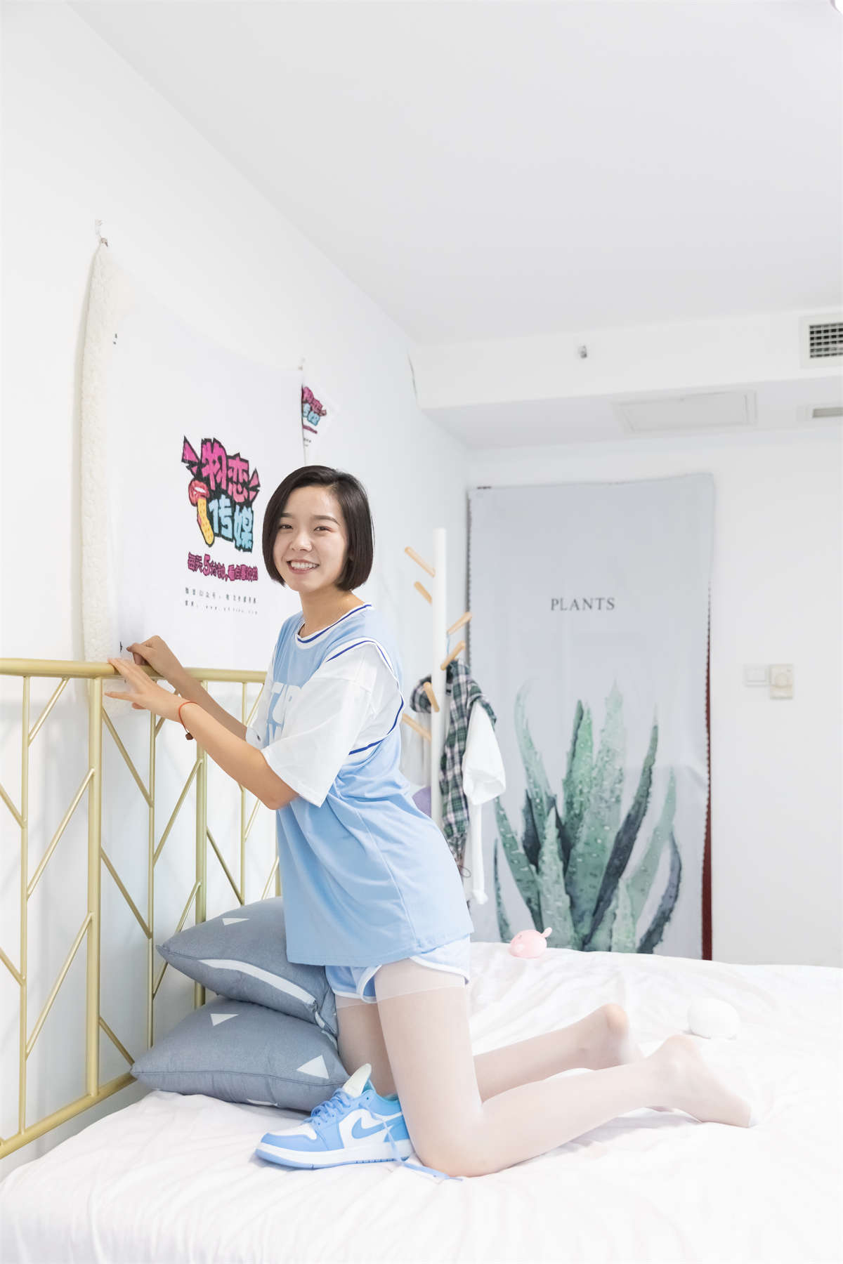 物恋传媒 NO.947期 小飞-记忆里的诗-日更街拍