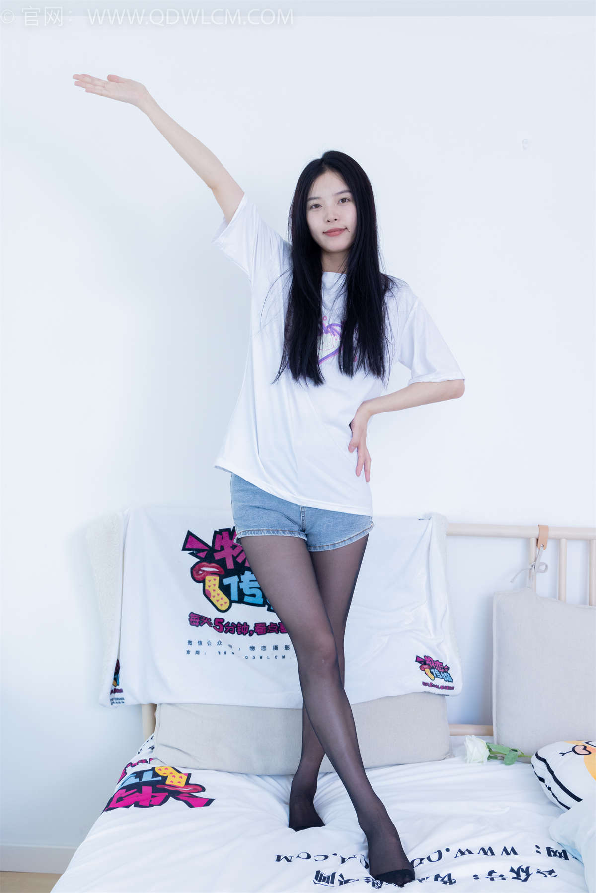 图片[2]-物恋传媒 NO.2049 茯苓-甜甜的笑-日更街拍