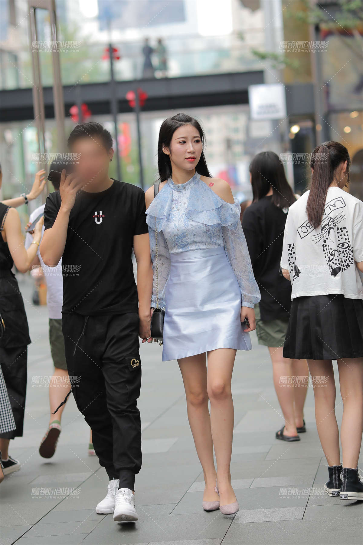 气质女友-日更街拍