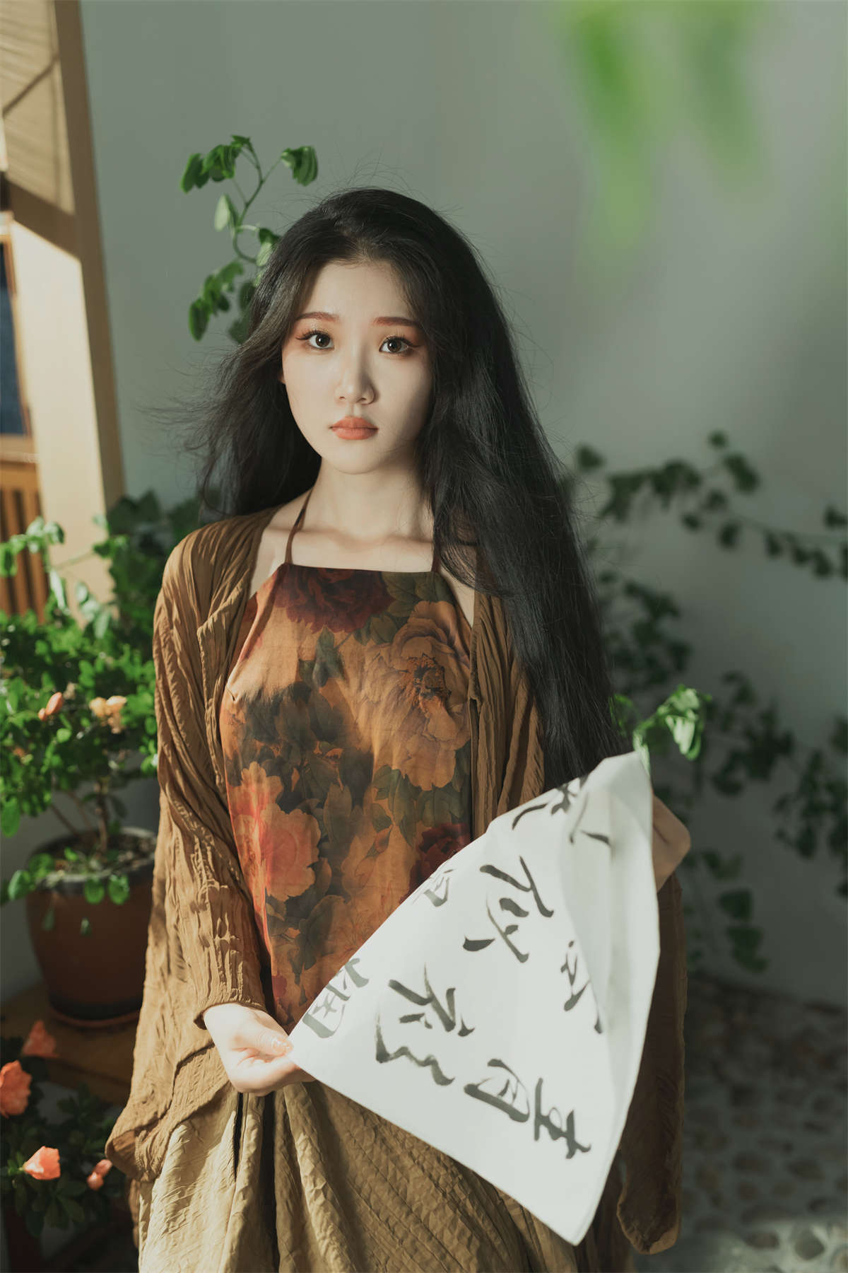 YITUYU艺图语 2022.09.03 素衣 相望回首喵喵喵插图1