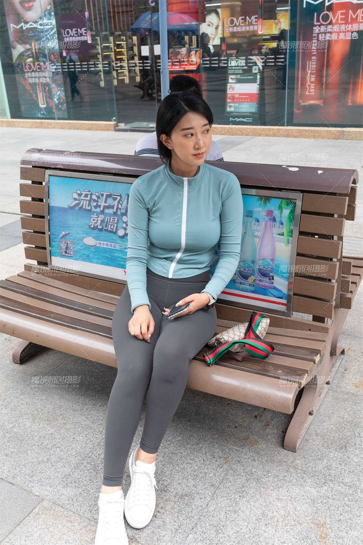 业务很忙-日更街拍