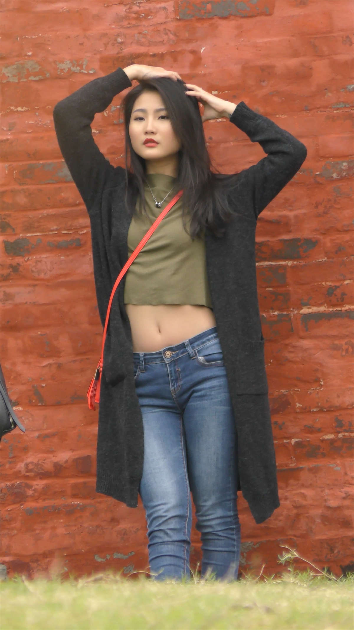 图片[2]-性感的牛仔裤美女-日更街拍