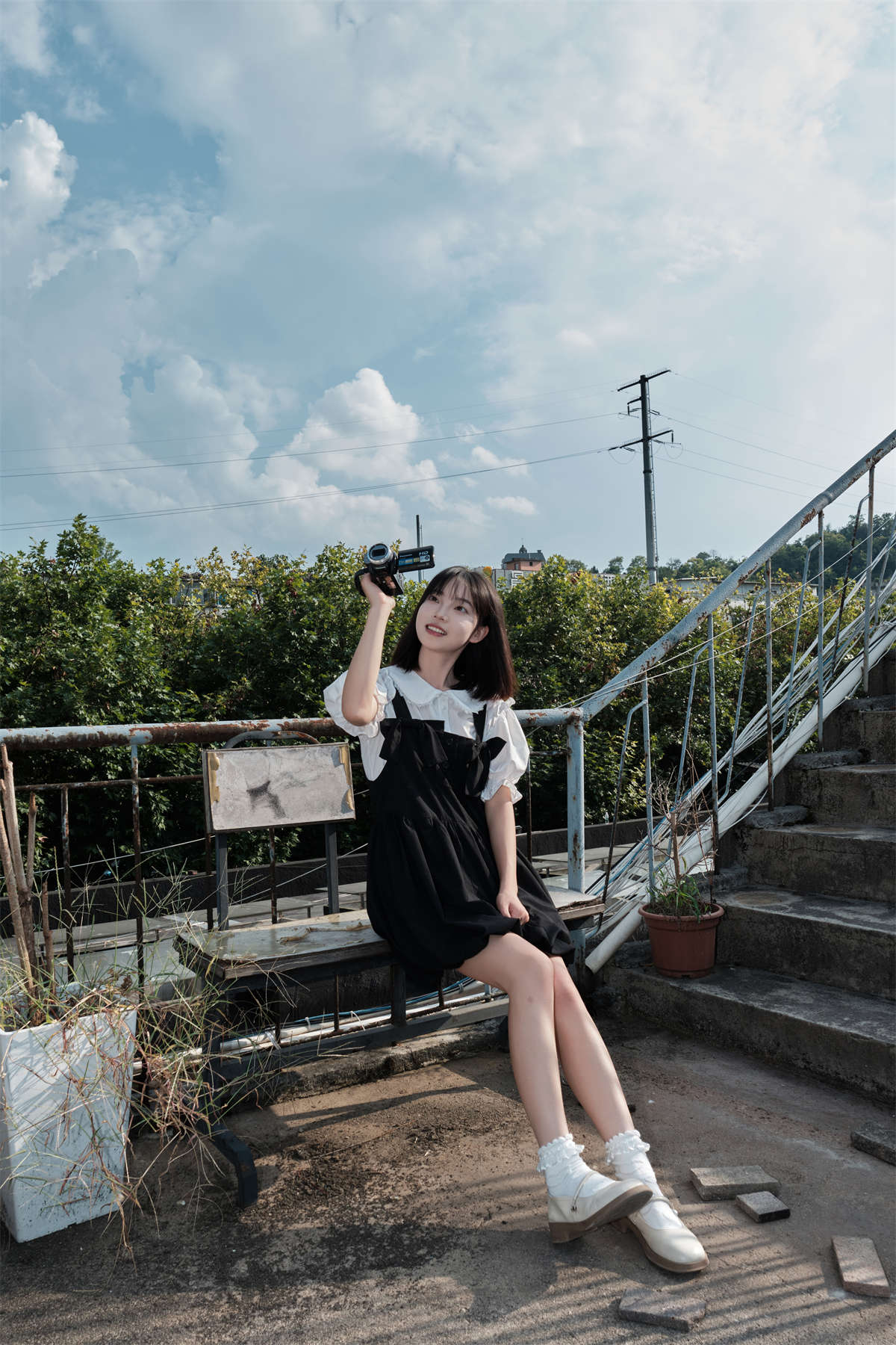 YITUYU艺图语 2024.11.08 天台少女 久菜盒子-日更街拍