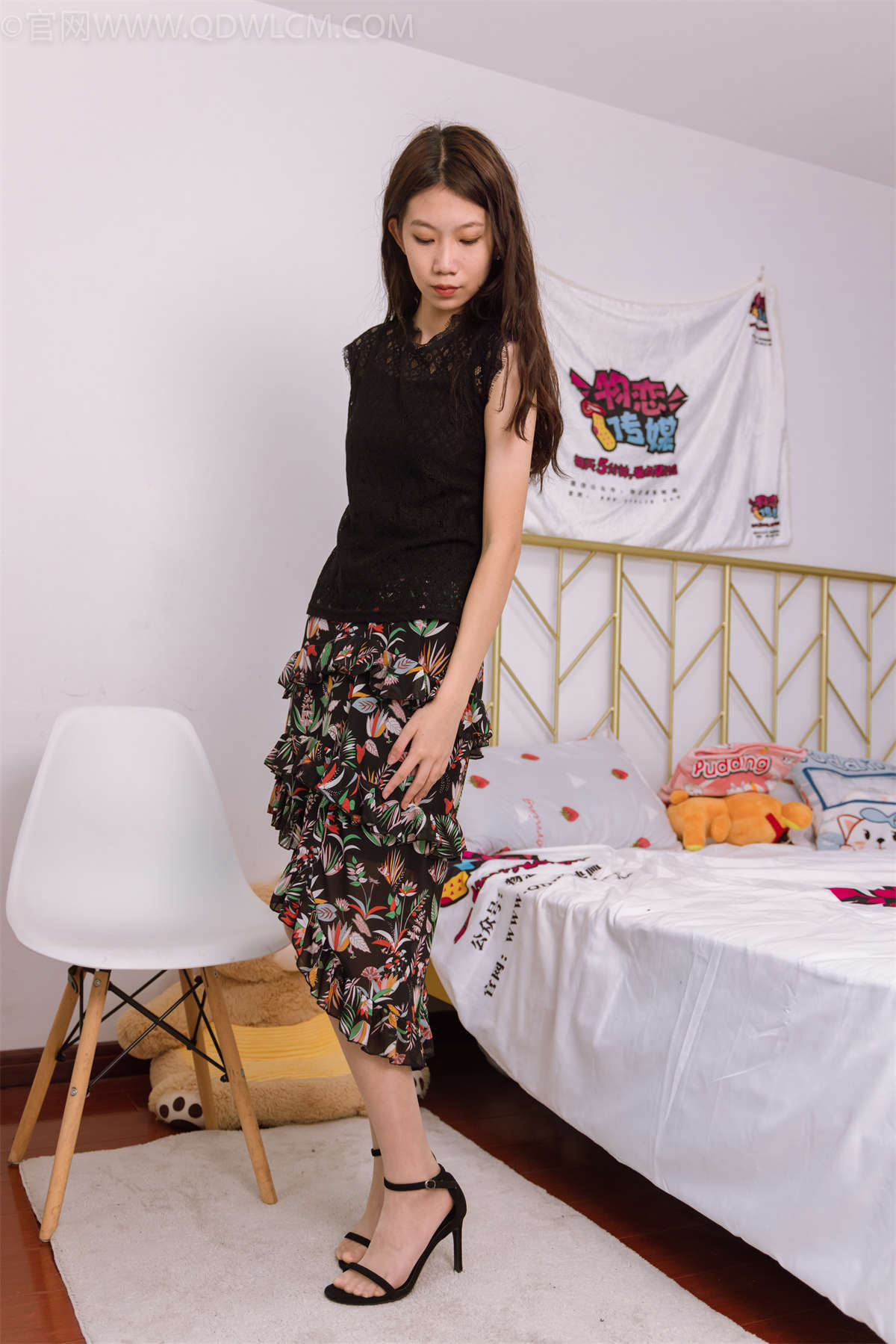 物恋传媒 NO.1401 纤纤-优雅不过时-日更街拍