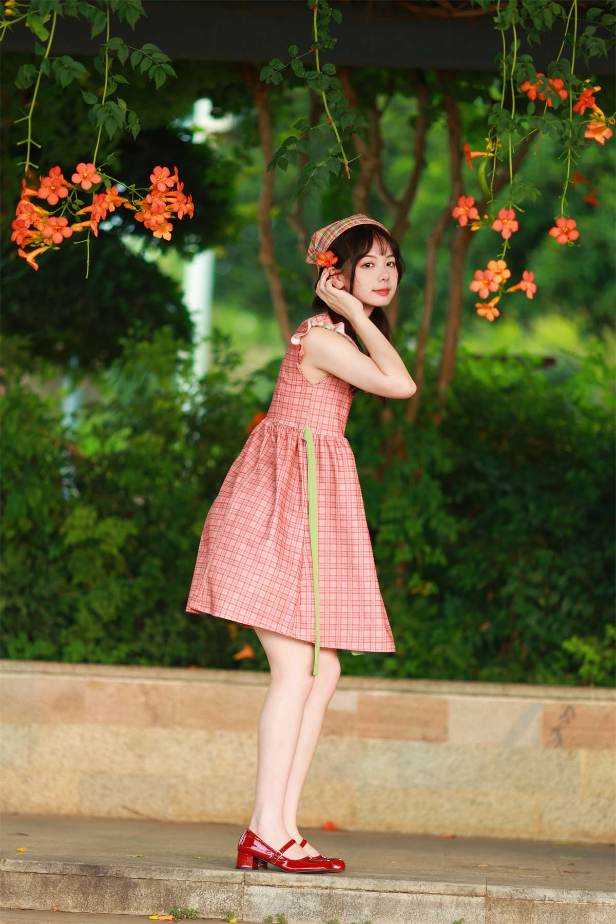 YITUYU艺图语 2023.09.02 花与少女 暮烟色CC插图1