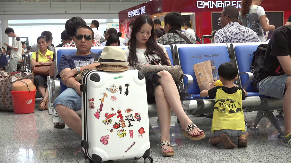 虽然是孩子妈了，但是风云犹存啊-日更街拍