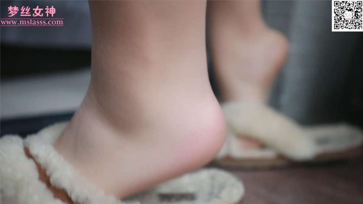 图片[2]-2020.02.13 甜甜的乖乖 视频-日更街拍