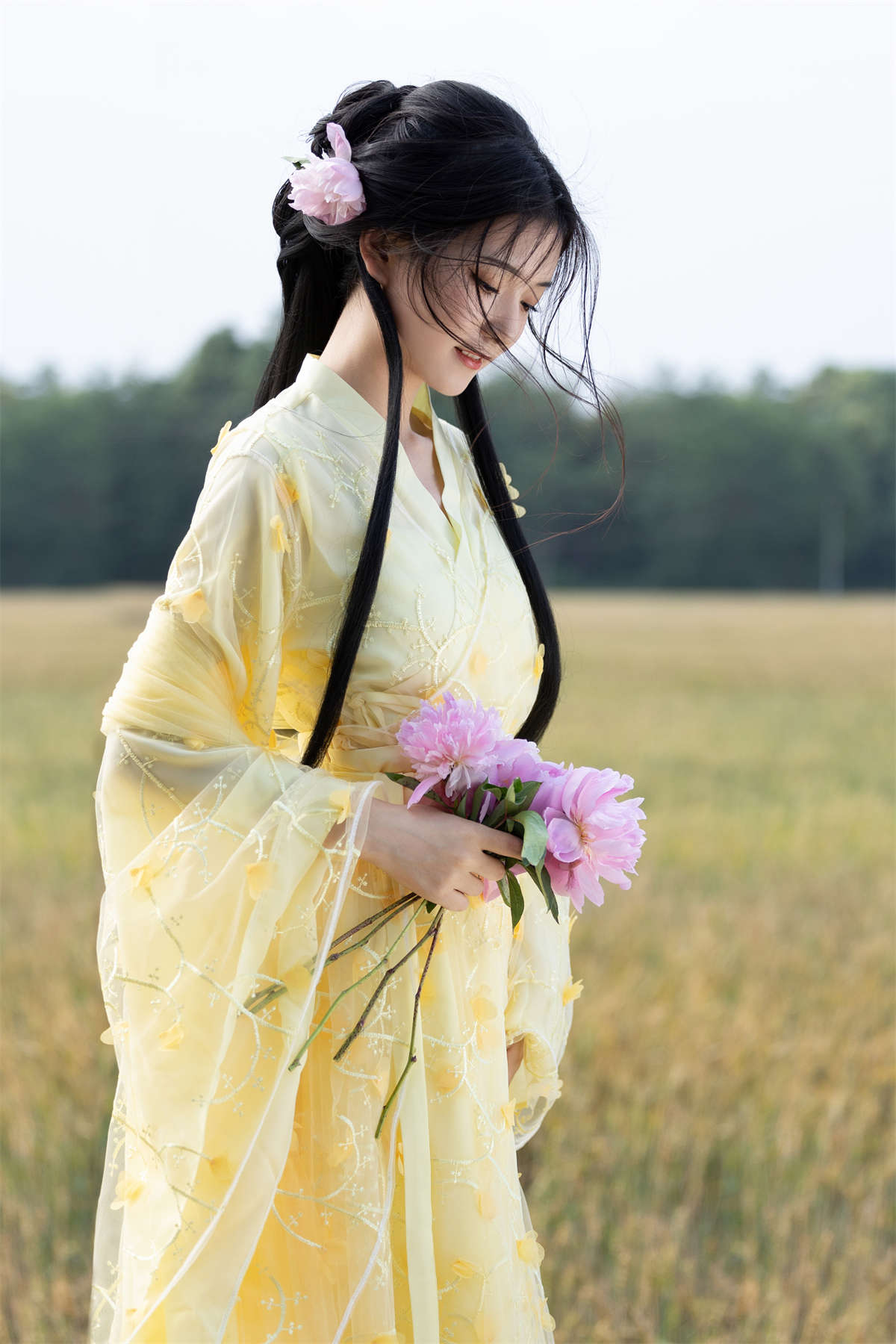 YITUYU艺图语 2023.05.01 风吹麦浪 若若yuu-日更街拍