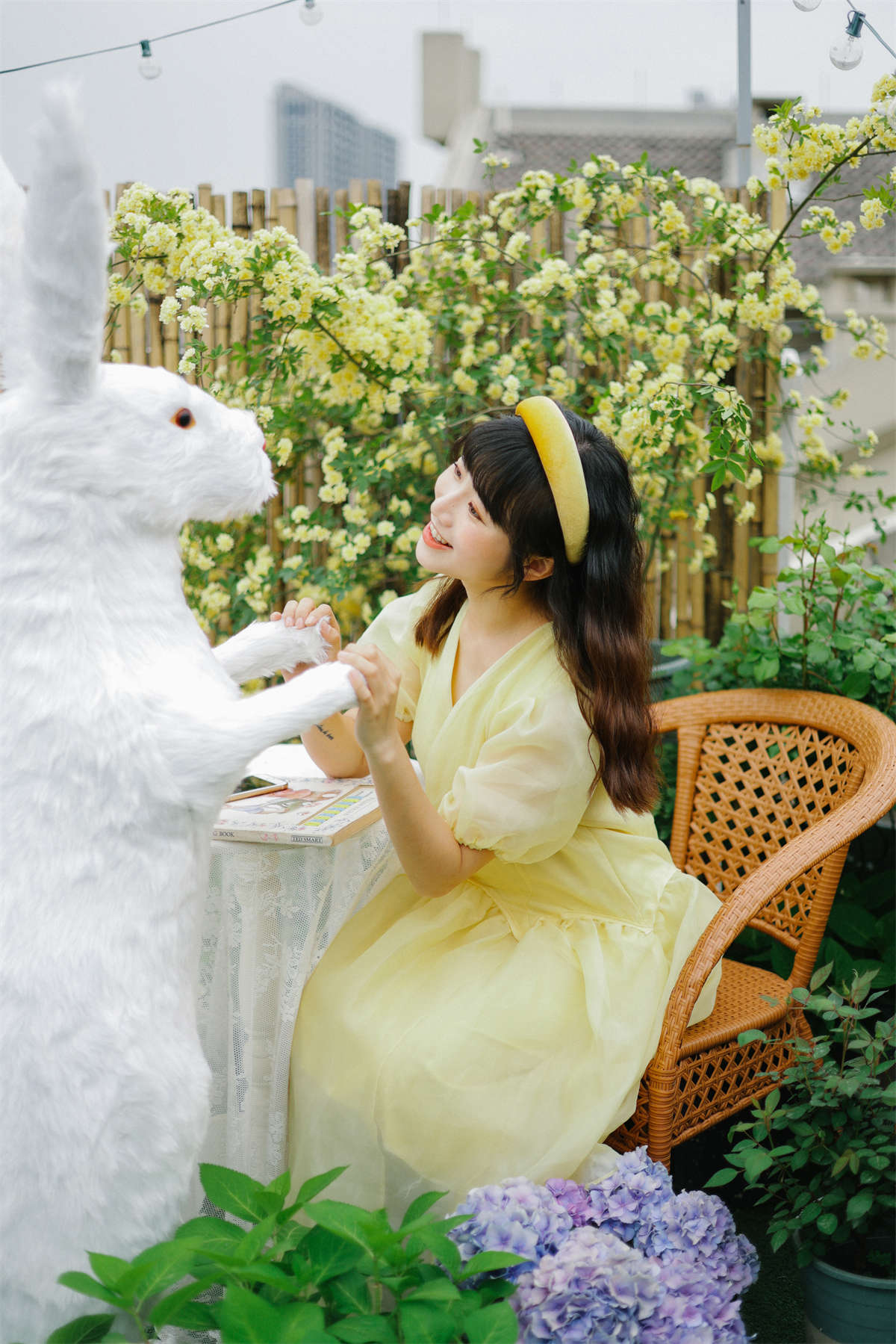 YITUYU艺图语 2023.05.26 少女的秘密花园 蓝胖子-日更街拍