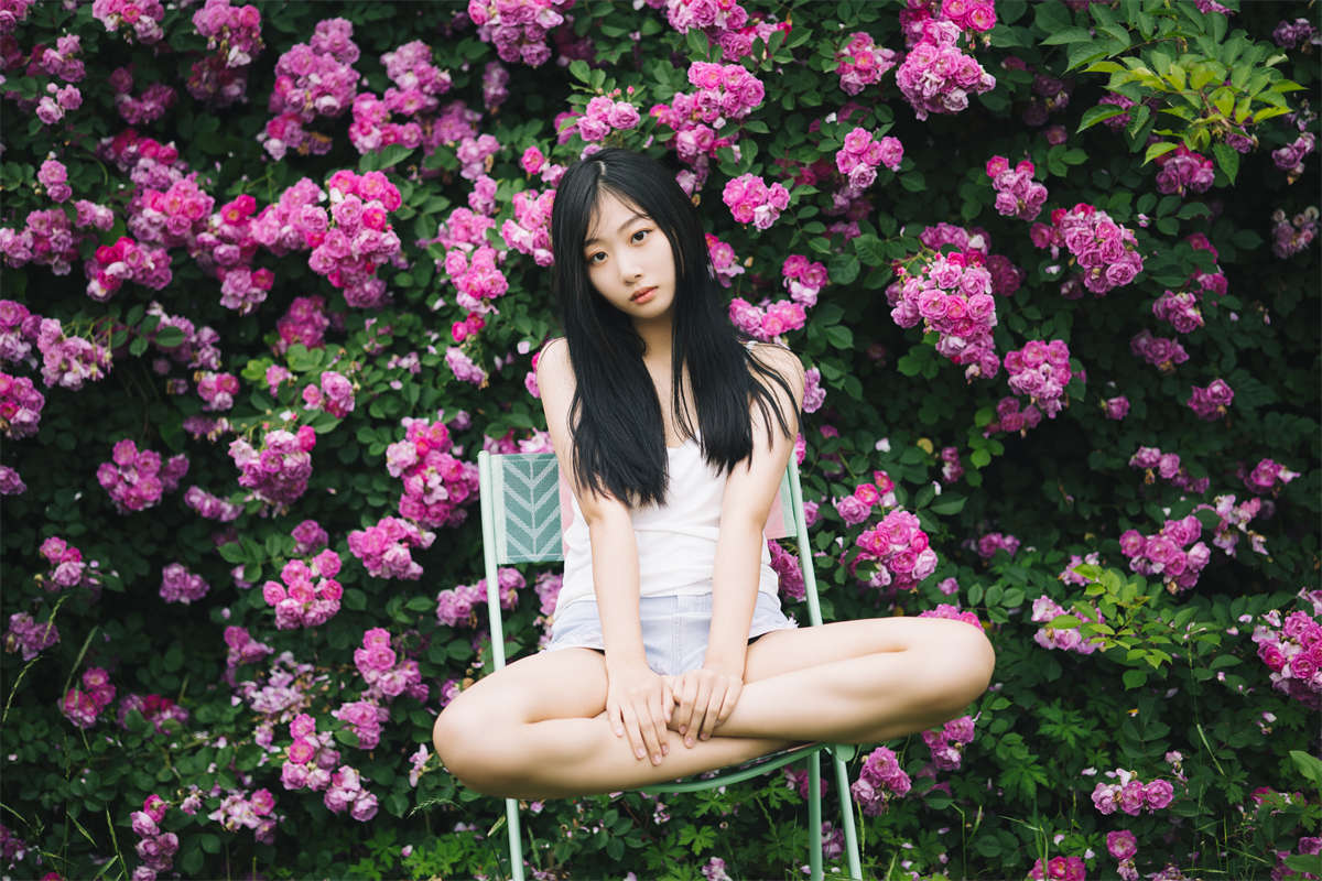 YITUYU艺图语 2023.05.26 少女阴天花 娇娇-日更街拍