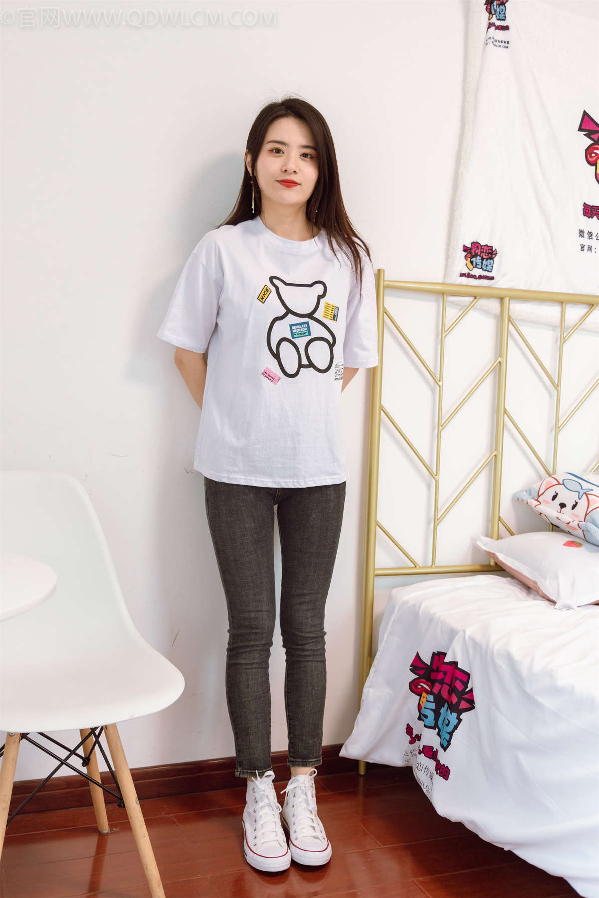 图片[2]-物恋传媒 NO.1064 然然-柳絮飞-日更街拍