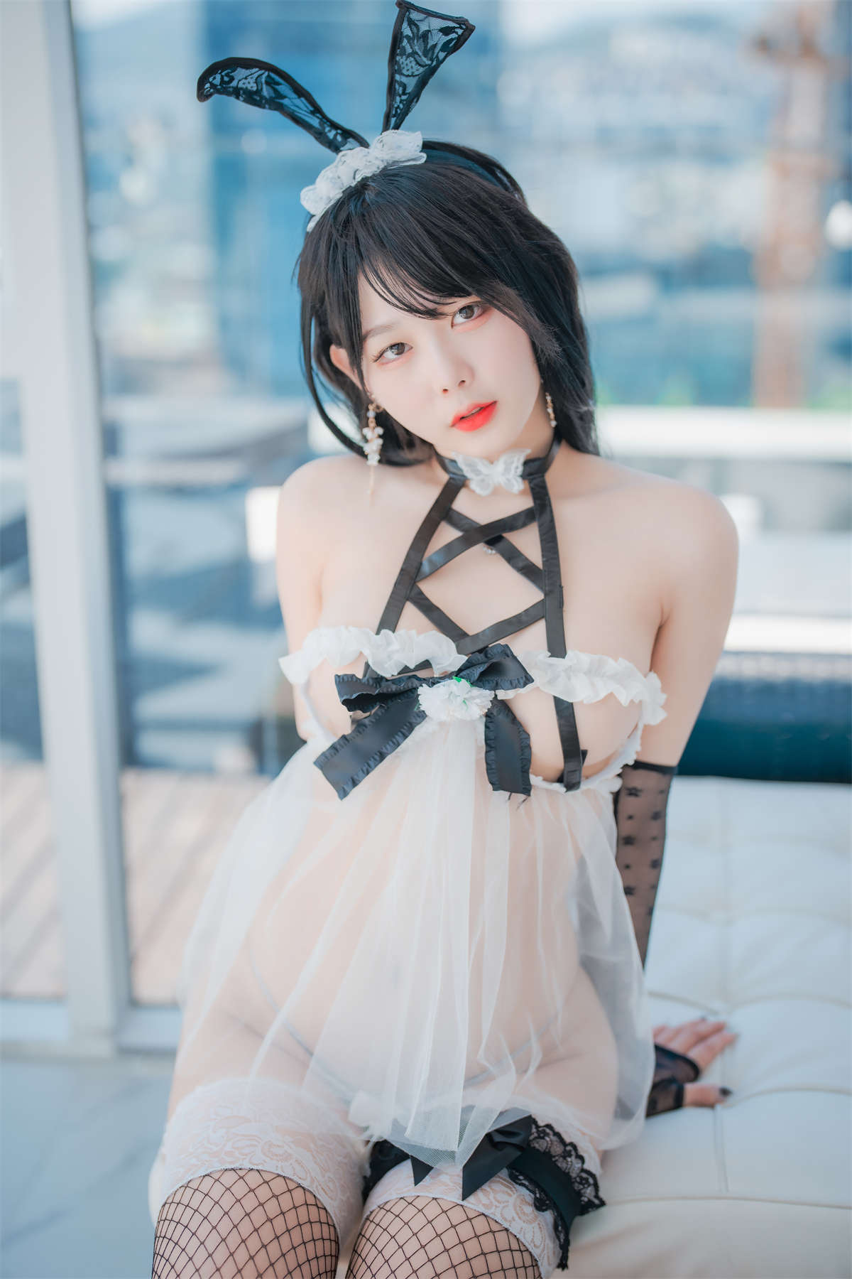 [DJAWA] Zia – Maid Mansion Nº4-日更街拍