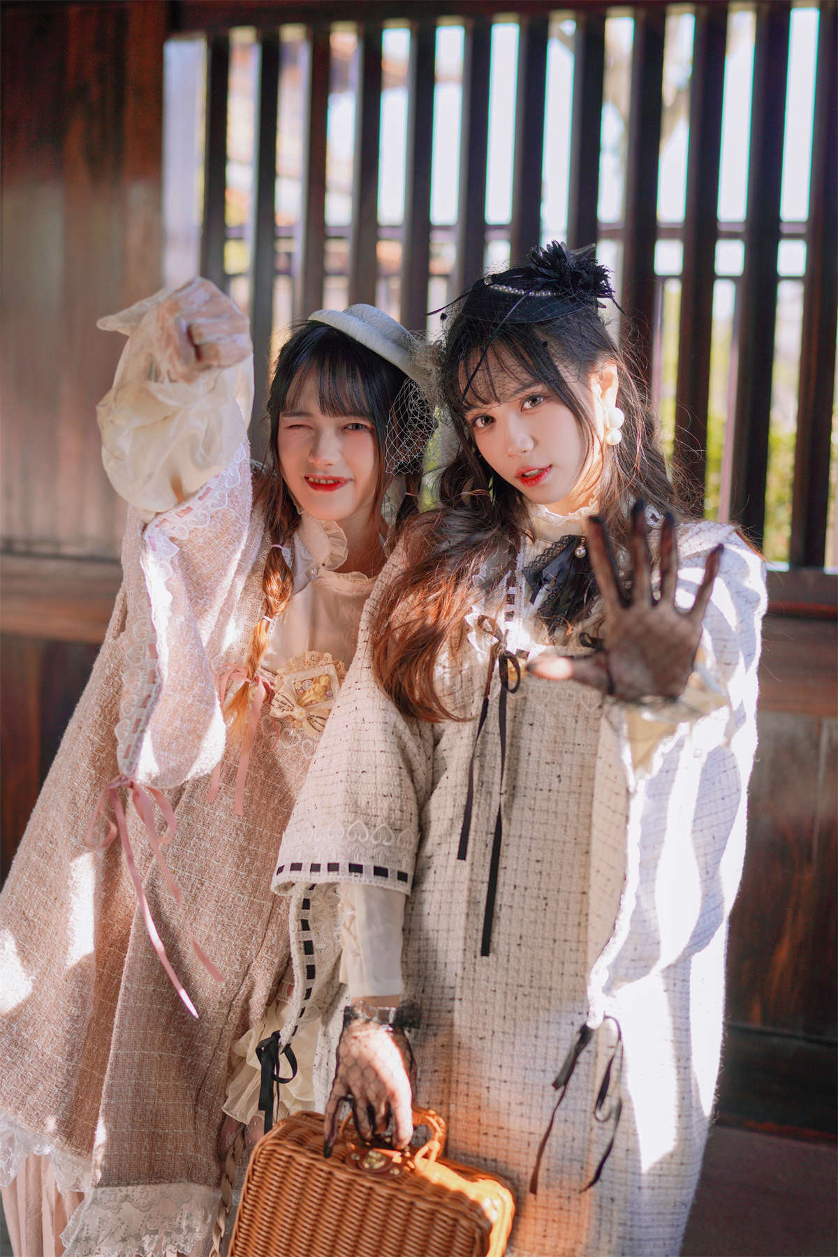 YITUYU艺图语 2023.05.26 西洋姐妹花 兔子Zzz不吃胡萝卜插图1