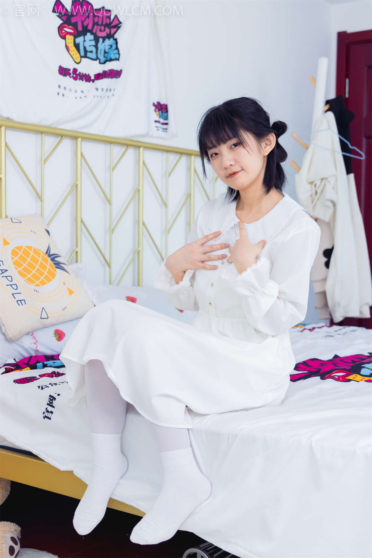 物恋传媒 NO.1770 暗月-短暂的美好（盲盒3）-日更街拍